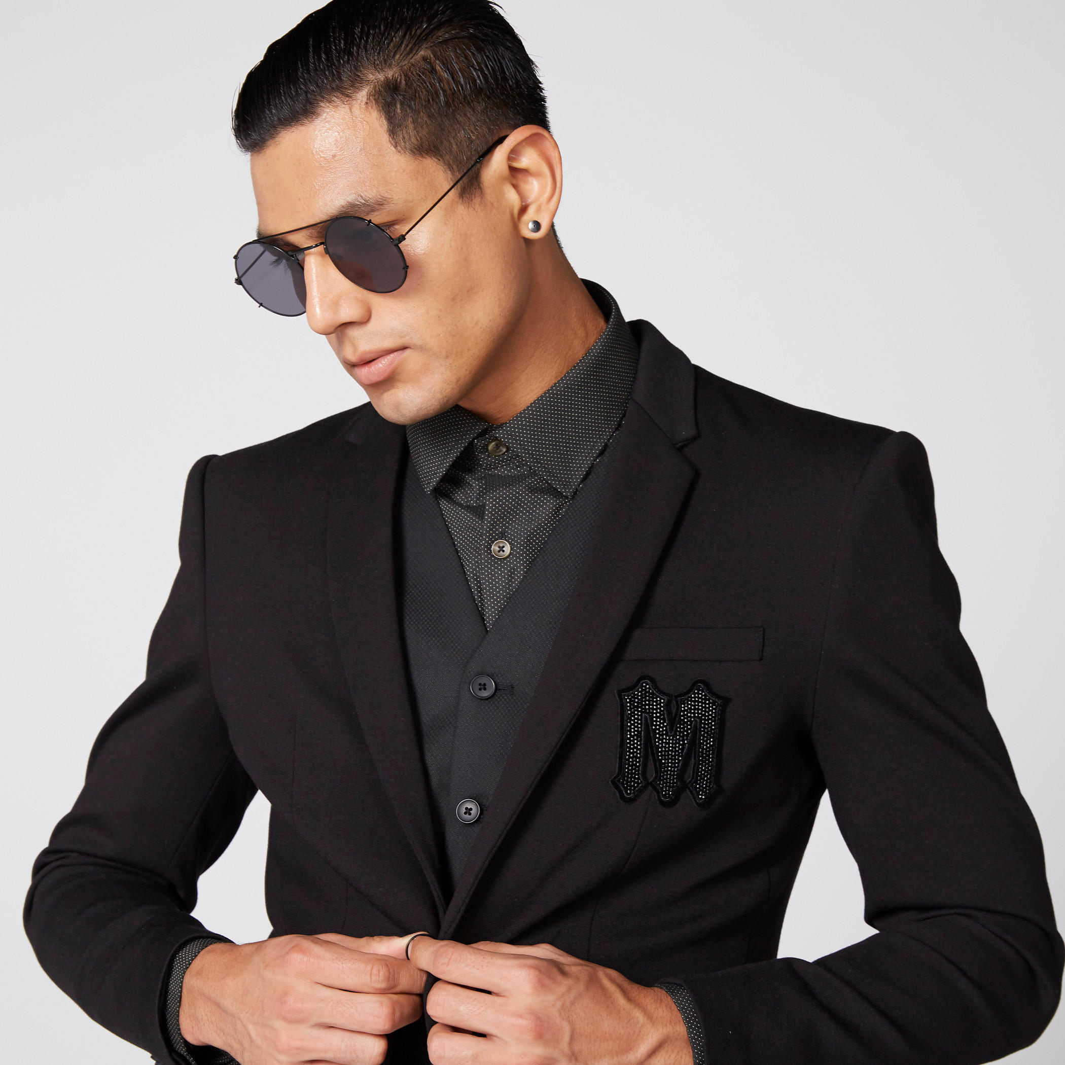 Embellished Blazer with Long Sleeves and Button Closure-men-winterwear-jacketsandblazers-image-1