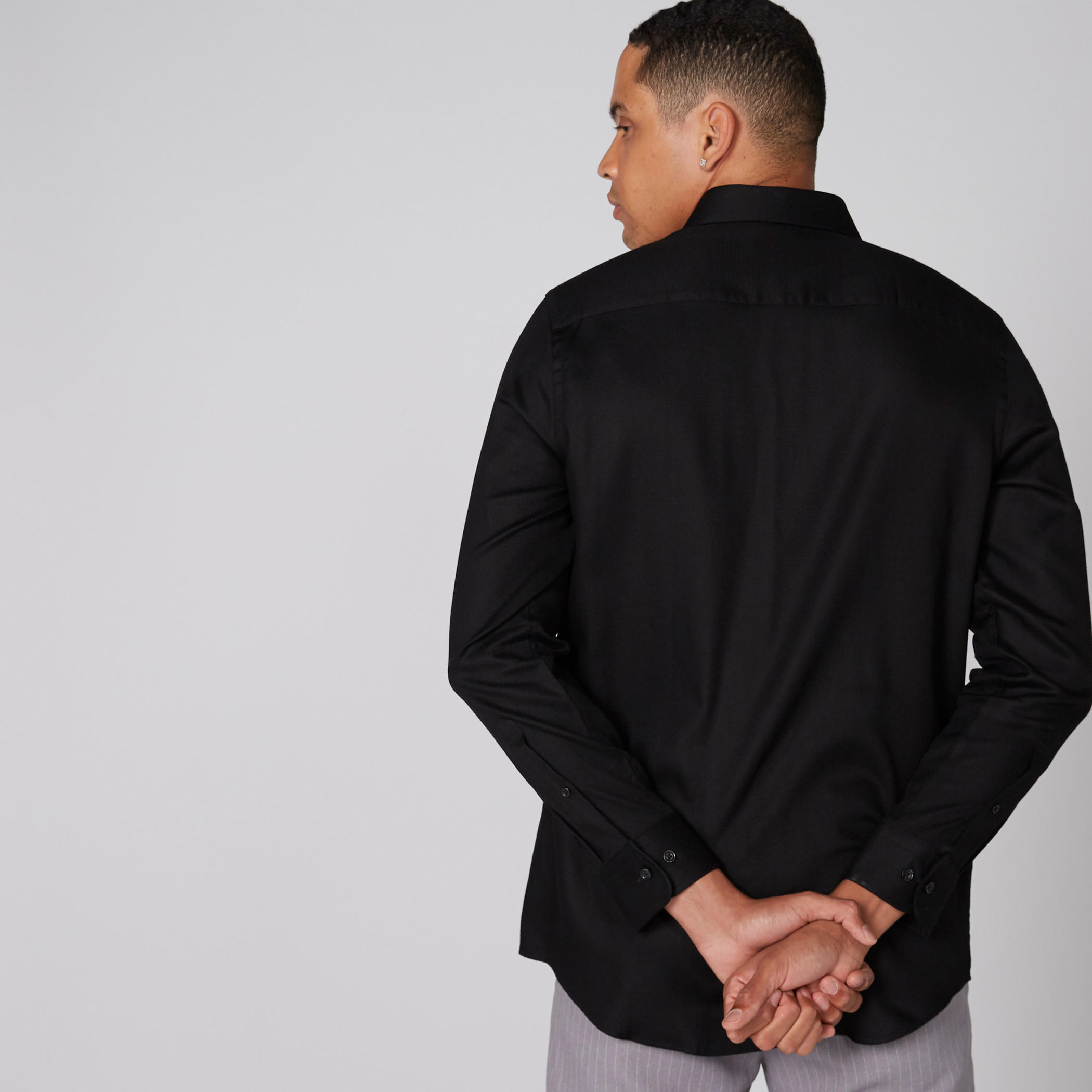 قميص بأكمام طويلة وأزرار وجيوب-men-clothing-shirts-image-2