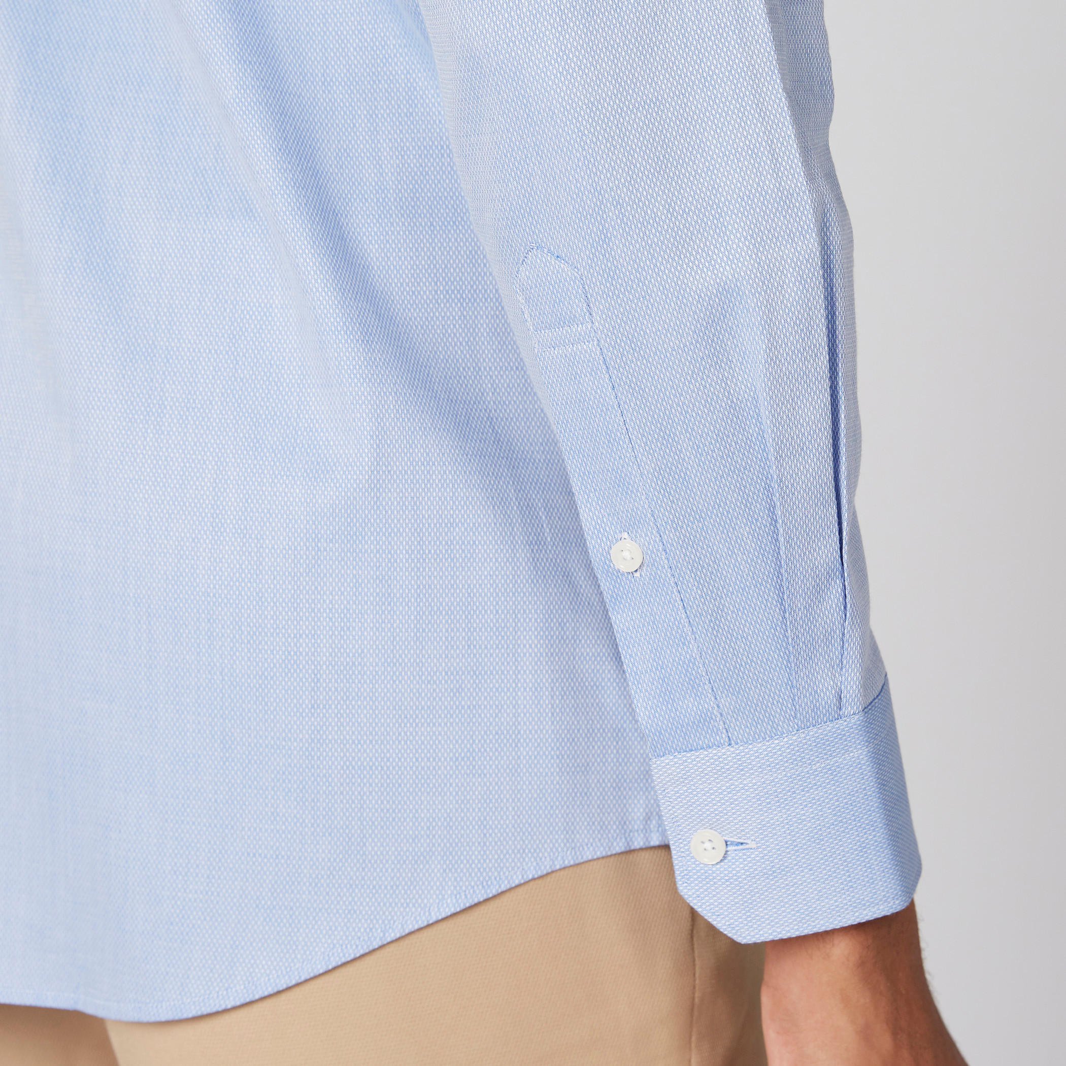 قميص بارز الملمس بأكمام طويلة وأزرار-men-clothing-shirts-image-1
