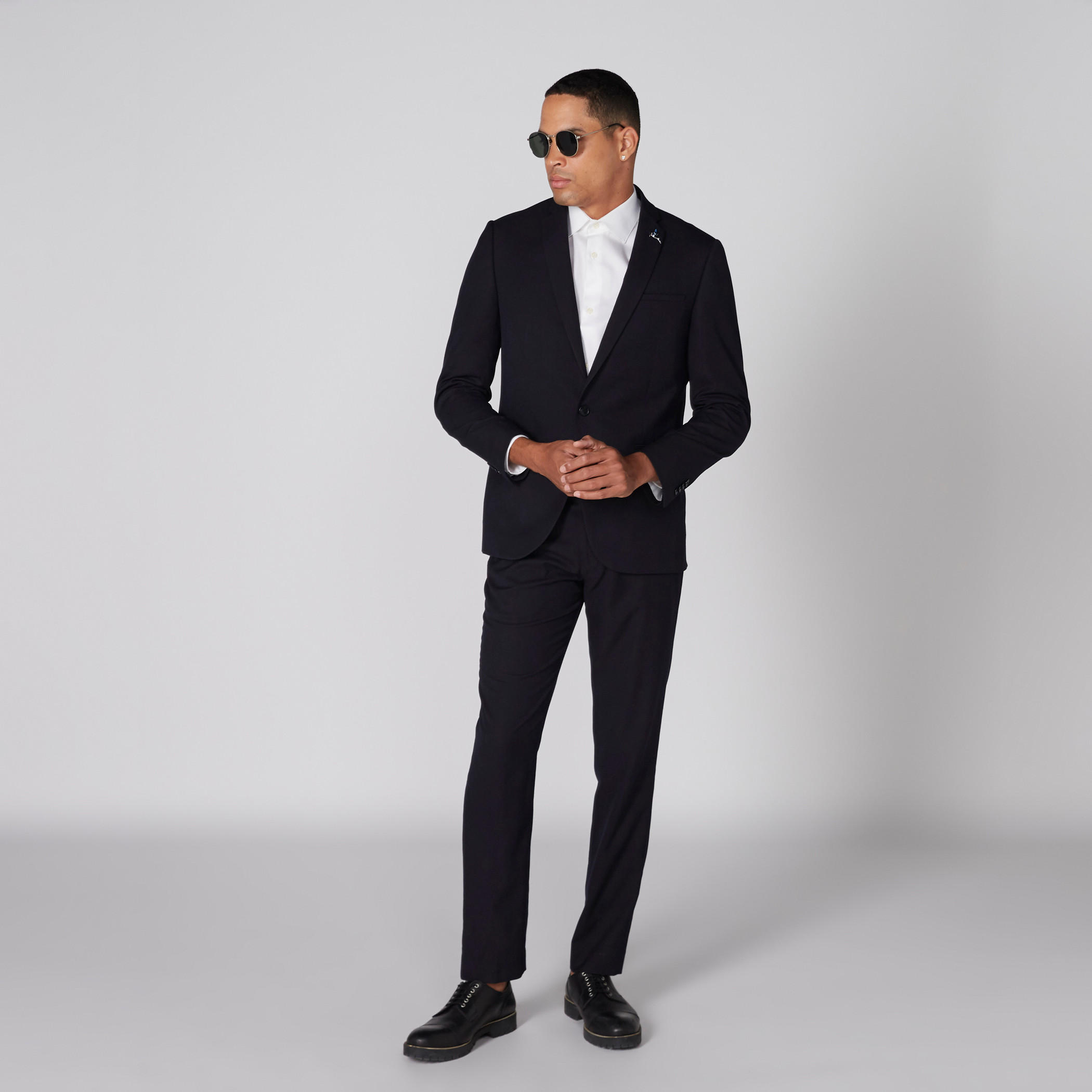 قميص مقلّم بأكمام طويلة وأزرار-men-clothing-shirts-image-3