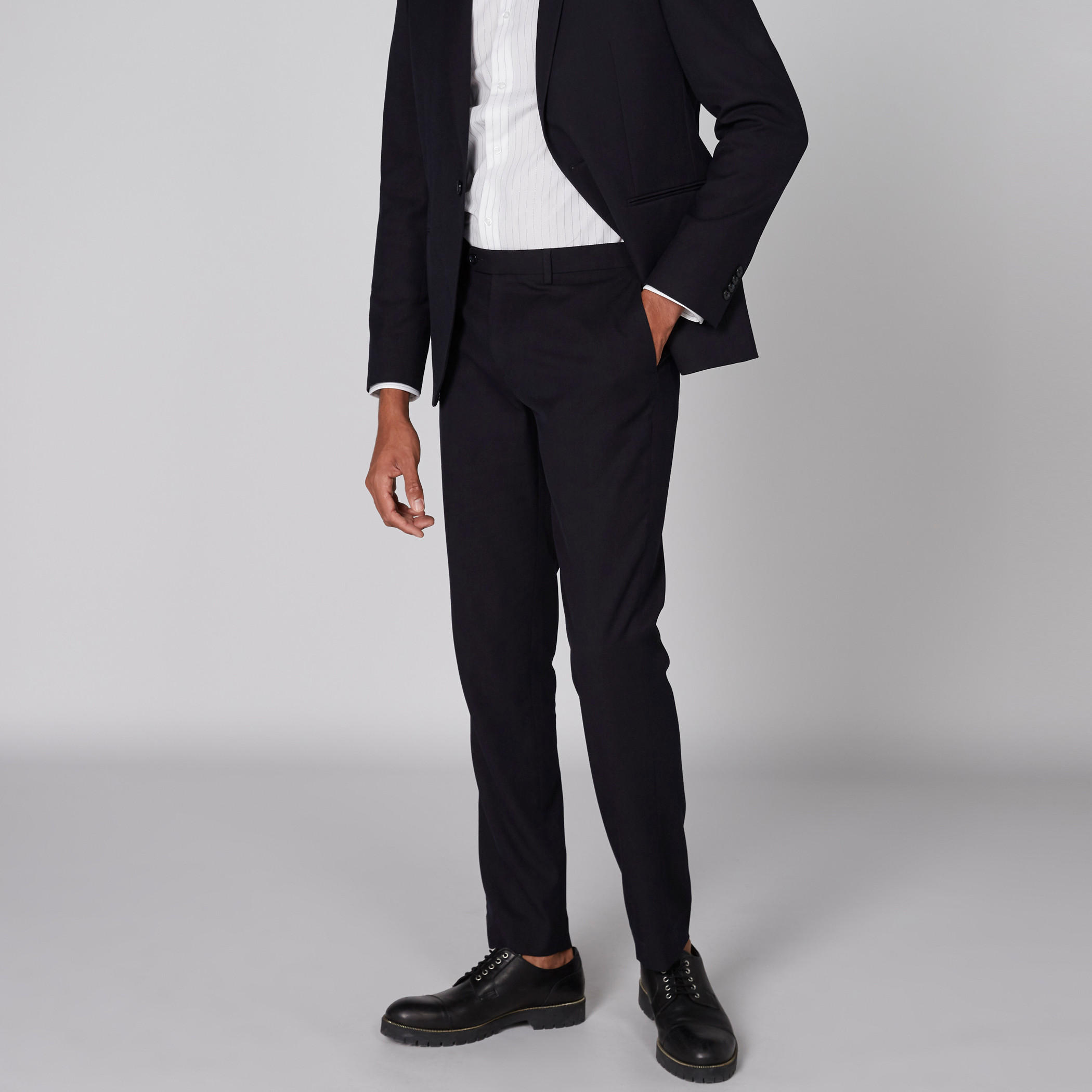 بِنطال طويل بزر إغلاق وجيوب-men-clothing-bottoms-trousersandchinos-trousers-image-1