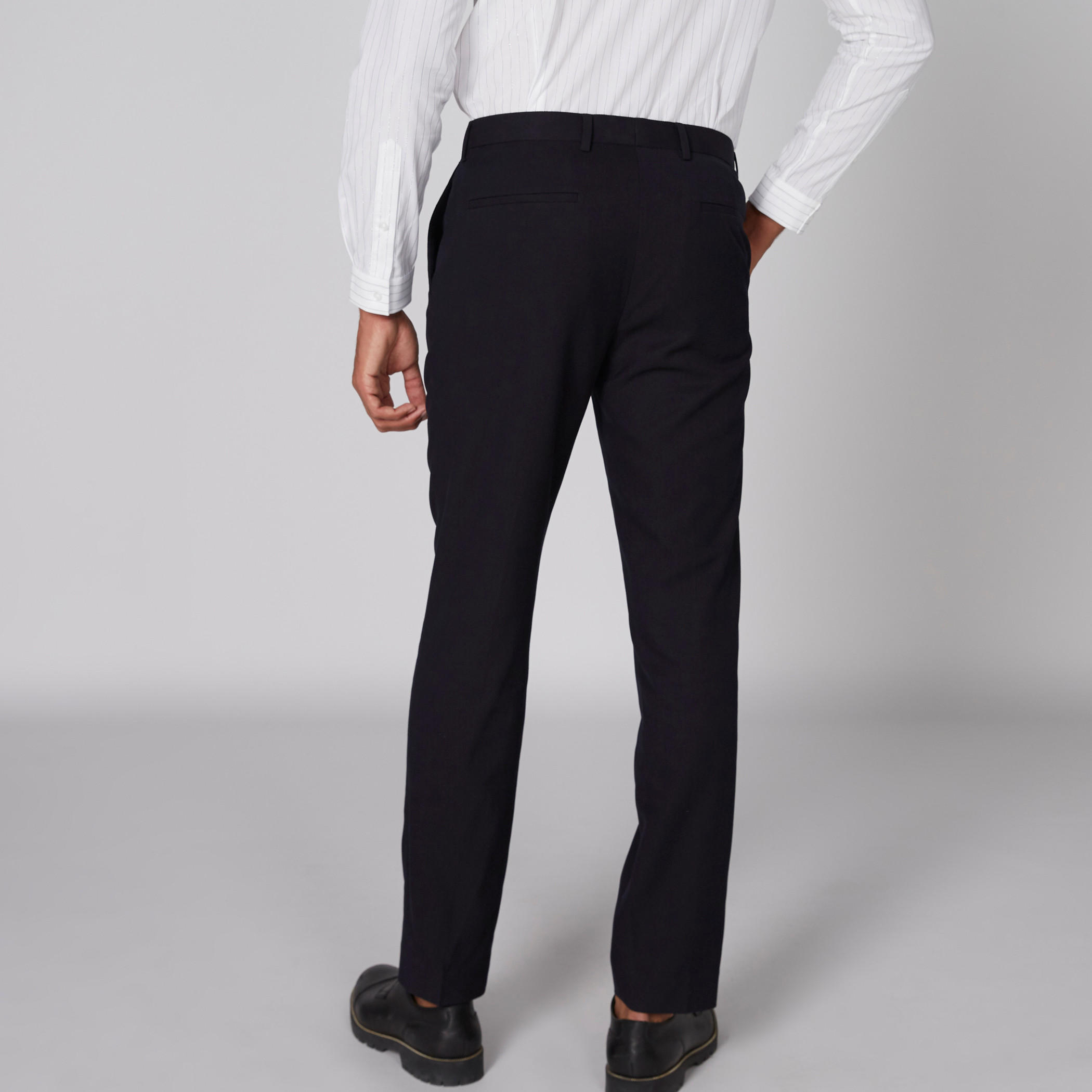 بِنطال طويل بزر إغلاق وجيوب-men-clothing-bottoms-trousersandchinos-trousers-image-2