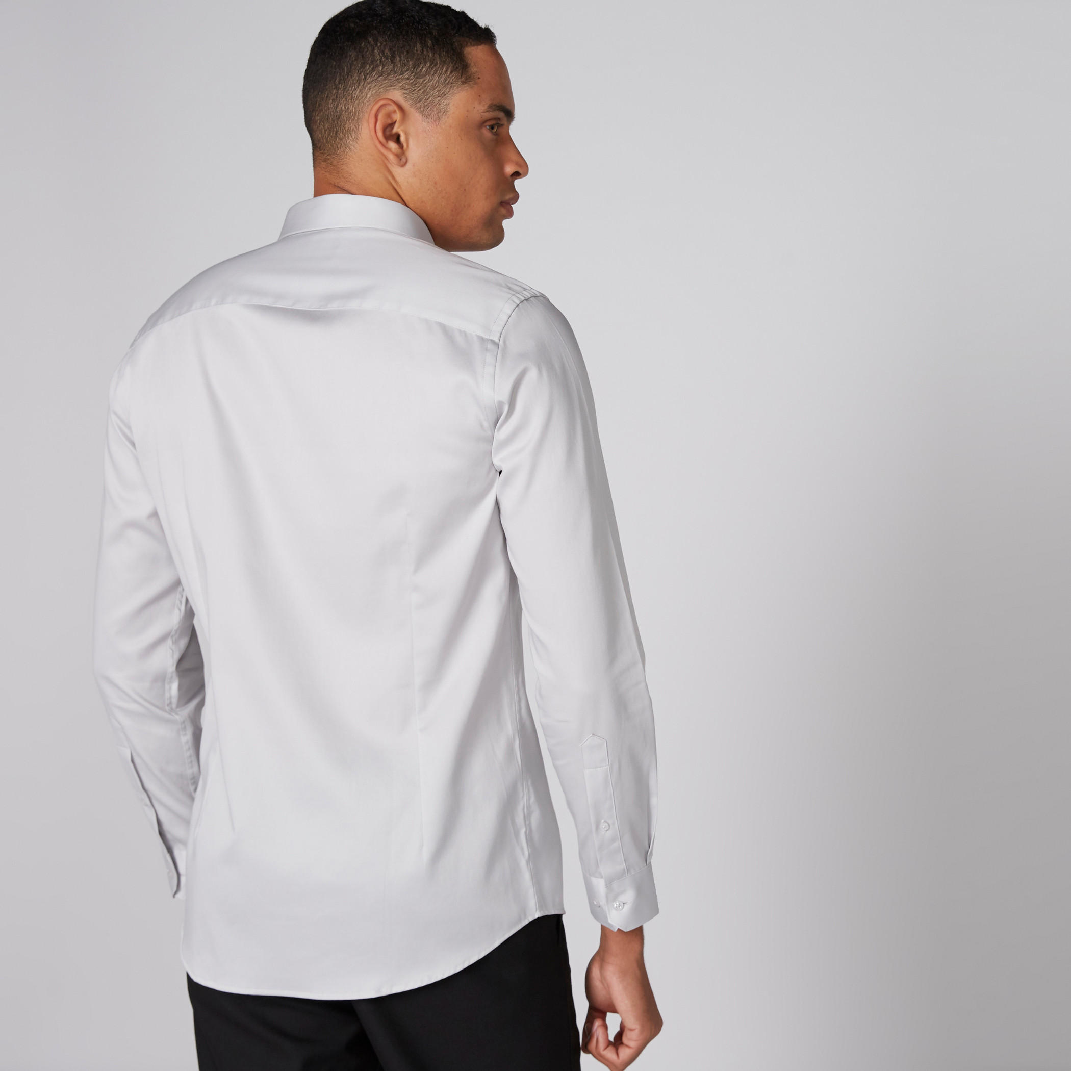 قميص بأكمام طويلة ووصلة أزرار كاملة-men-clothing-shirts-image-3