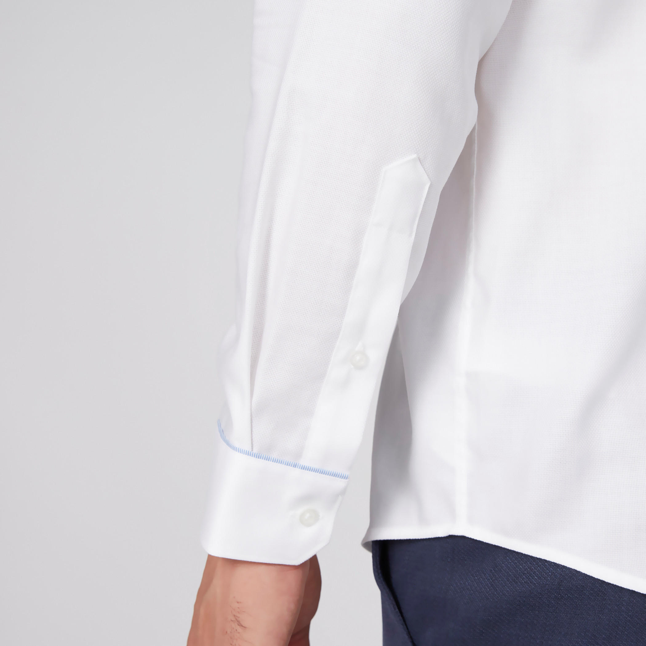 قميص بأكمام طويلة ووصلة أزرار كاملة-men-clothing-shirts-image-1