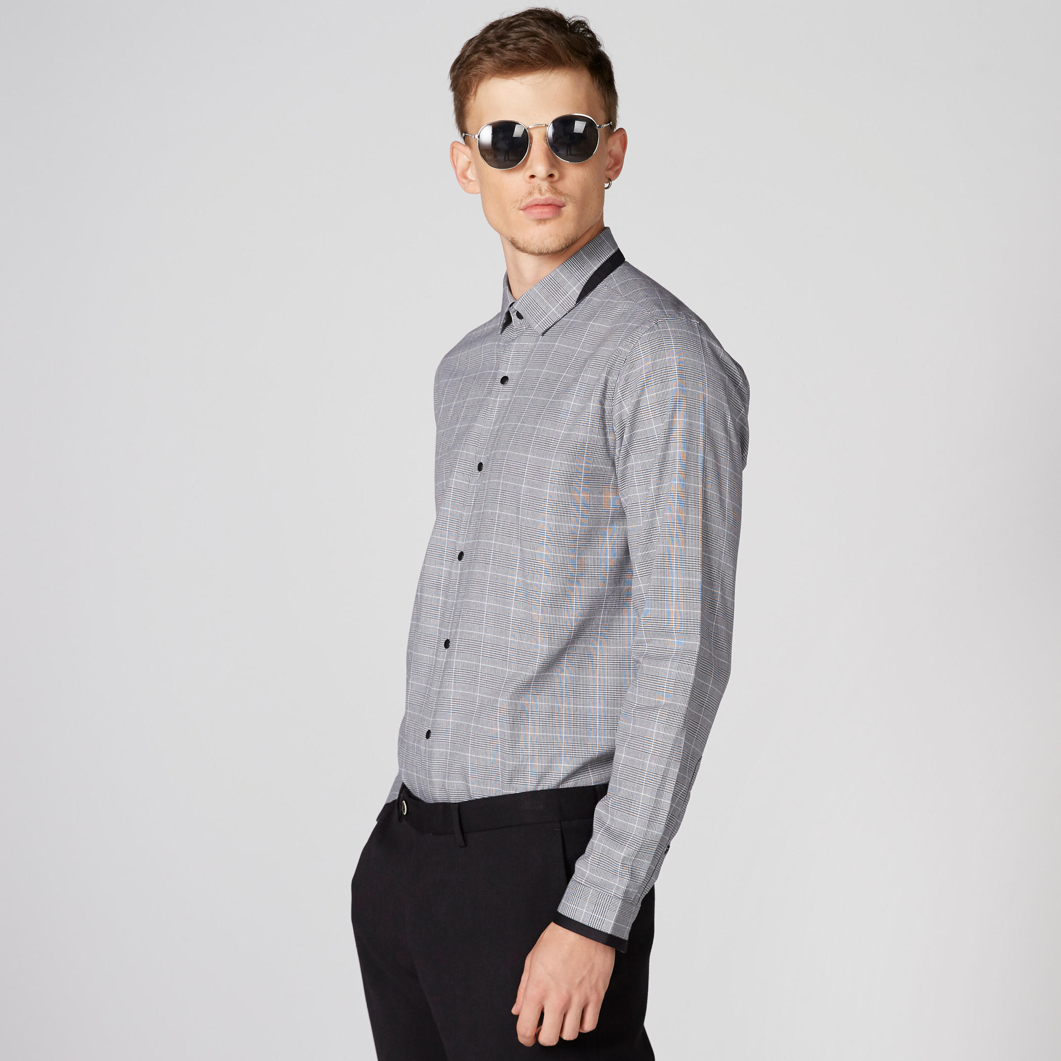 قميص كاروهات بأكمام طويلة وأزرار-men-clothing-shirts-image-1