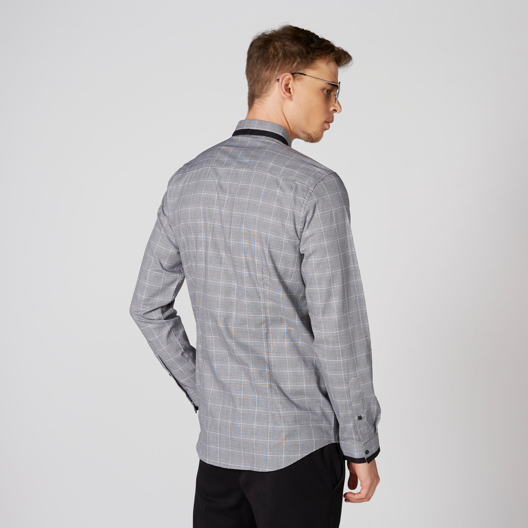 قميص كاروهات بأكمام طويلة وأزرار-men-clothing-shirts-image-2