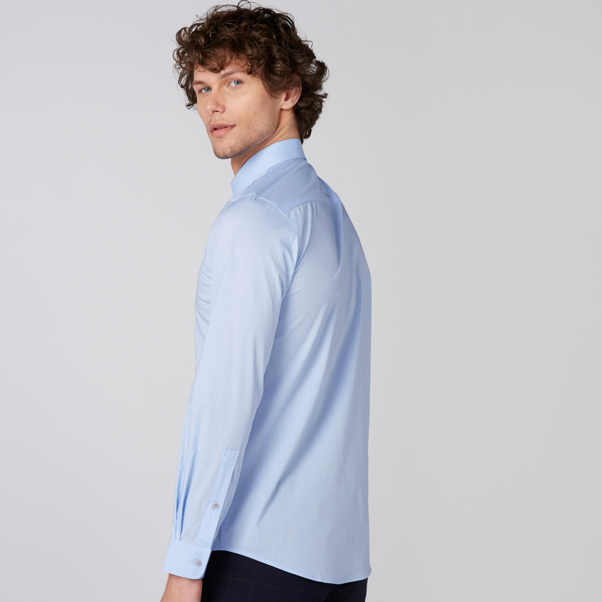 قميص بأكمام طويلة وأزرار-men-clothing-shirts-image-7