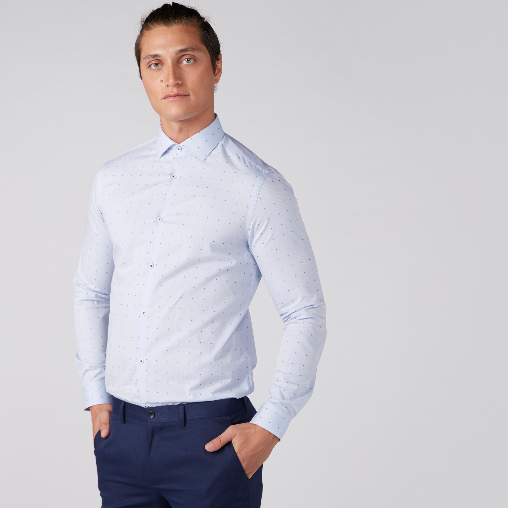 قميص بأكمام طويلة وأزرار وطبعات منقّطة-men-clothing-shirts-image-4