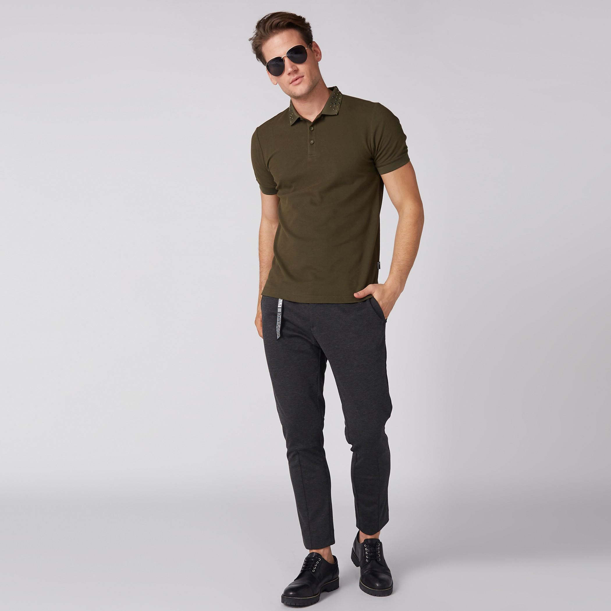 Full Length Mid-Rise Trousers with Button Closure and Pocket Detail-men-clothing-bottoms-trousersandchinos-trousers-image-2
