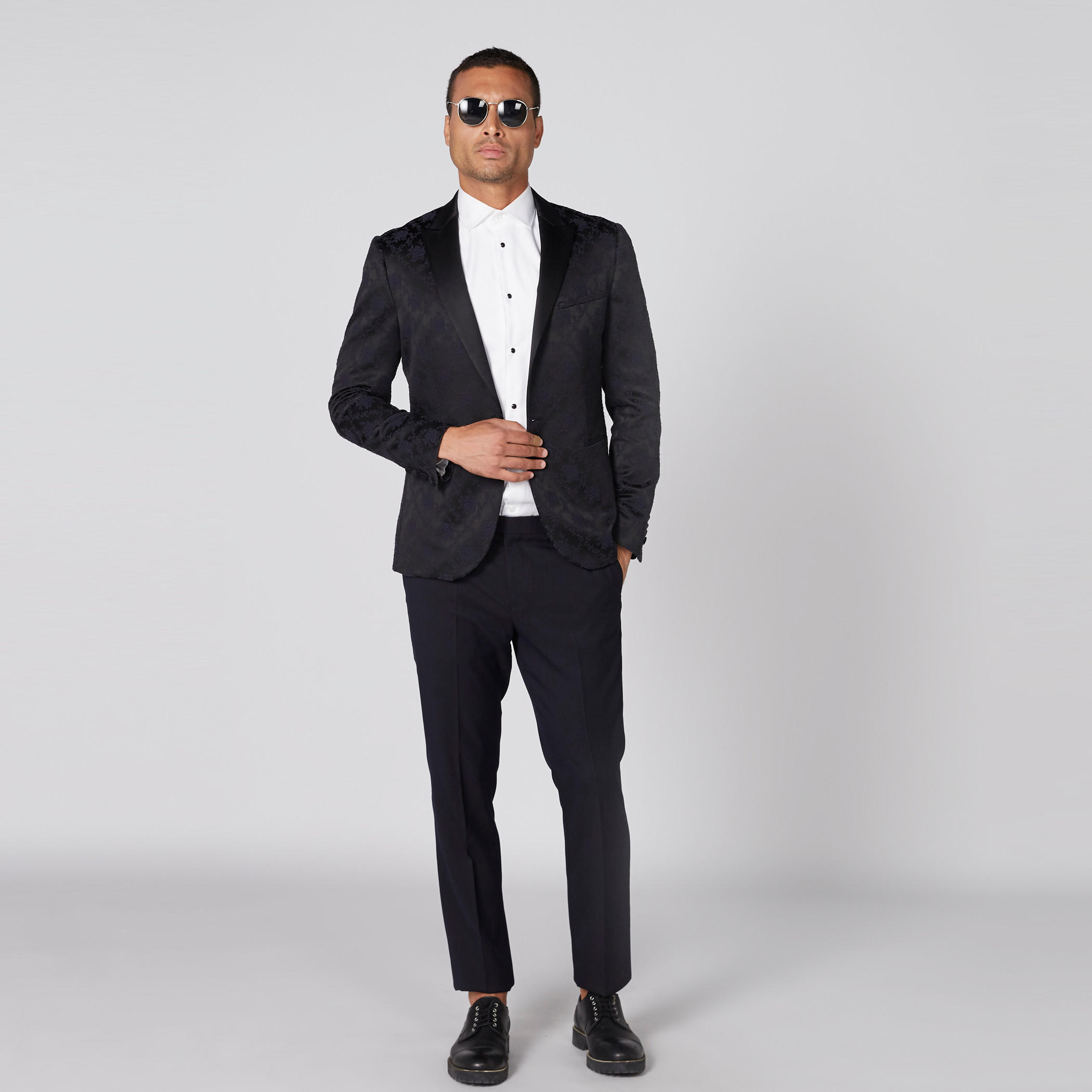 Notched Lapel Jacket with Long Sleeves and Button Closure-men-winterwear-jacketsandblazers-image-3