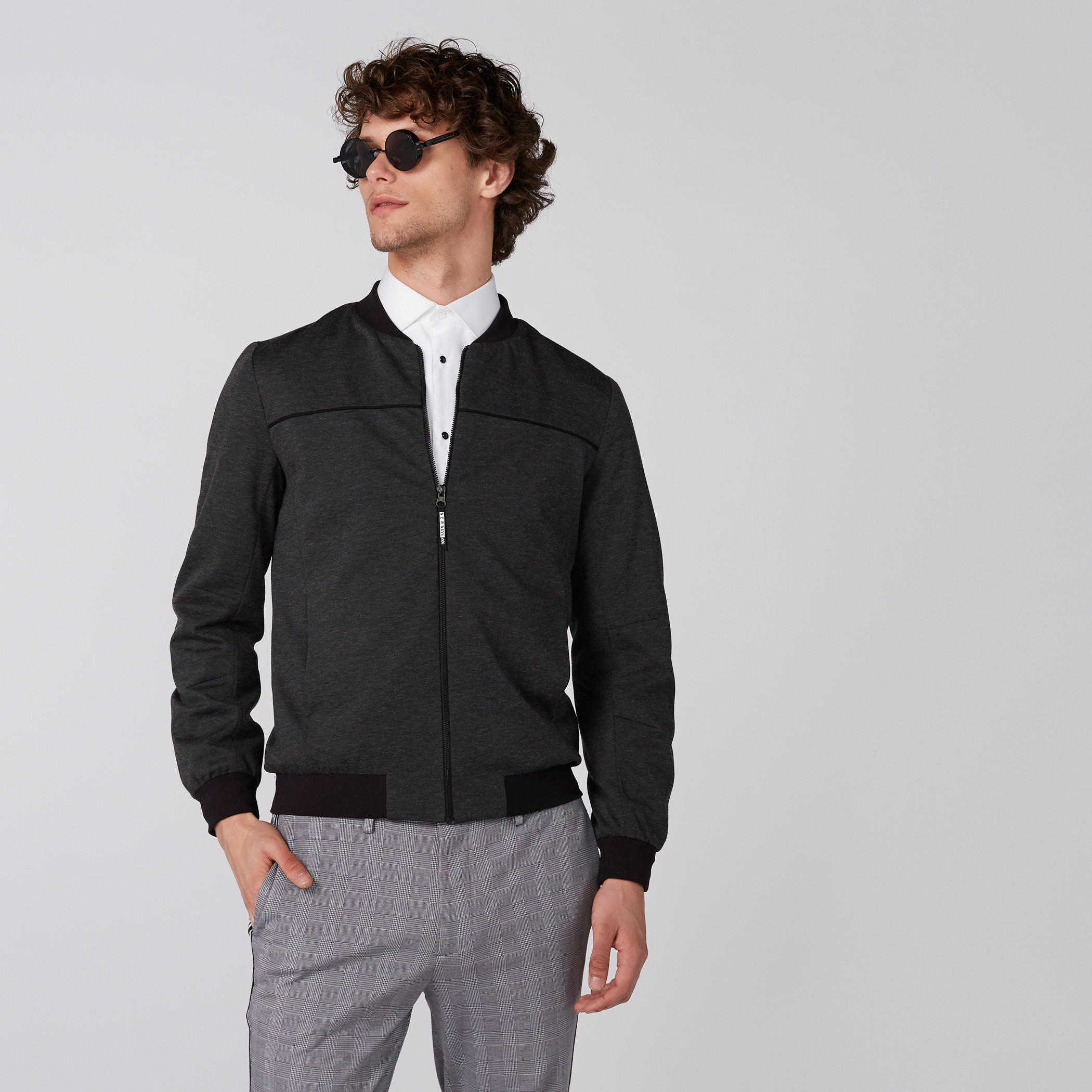 جاكيت بومبر بأكمام طويلة وجيب وسحّاب للإغلاق-men-clothing-jacketsandblazers-jackets-image-2