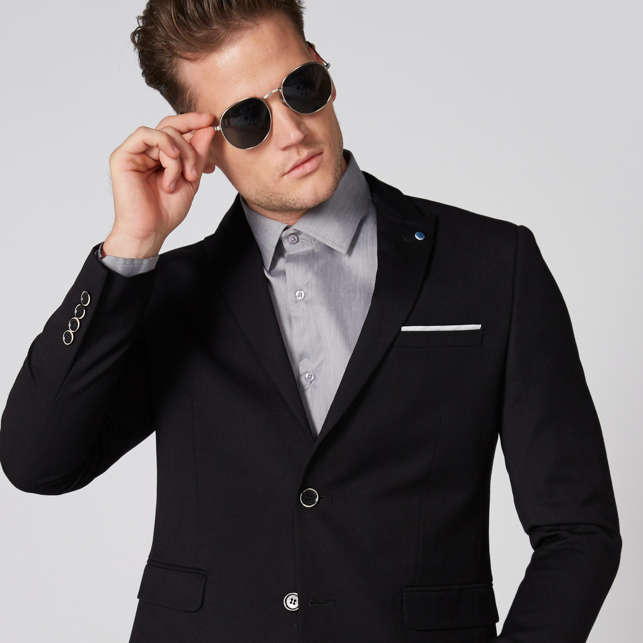 Notched Lapel Formal Jacket with Long Sleeves and Button Closure-men-winterwear-jacketsandblazers-image-1