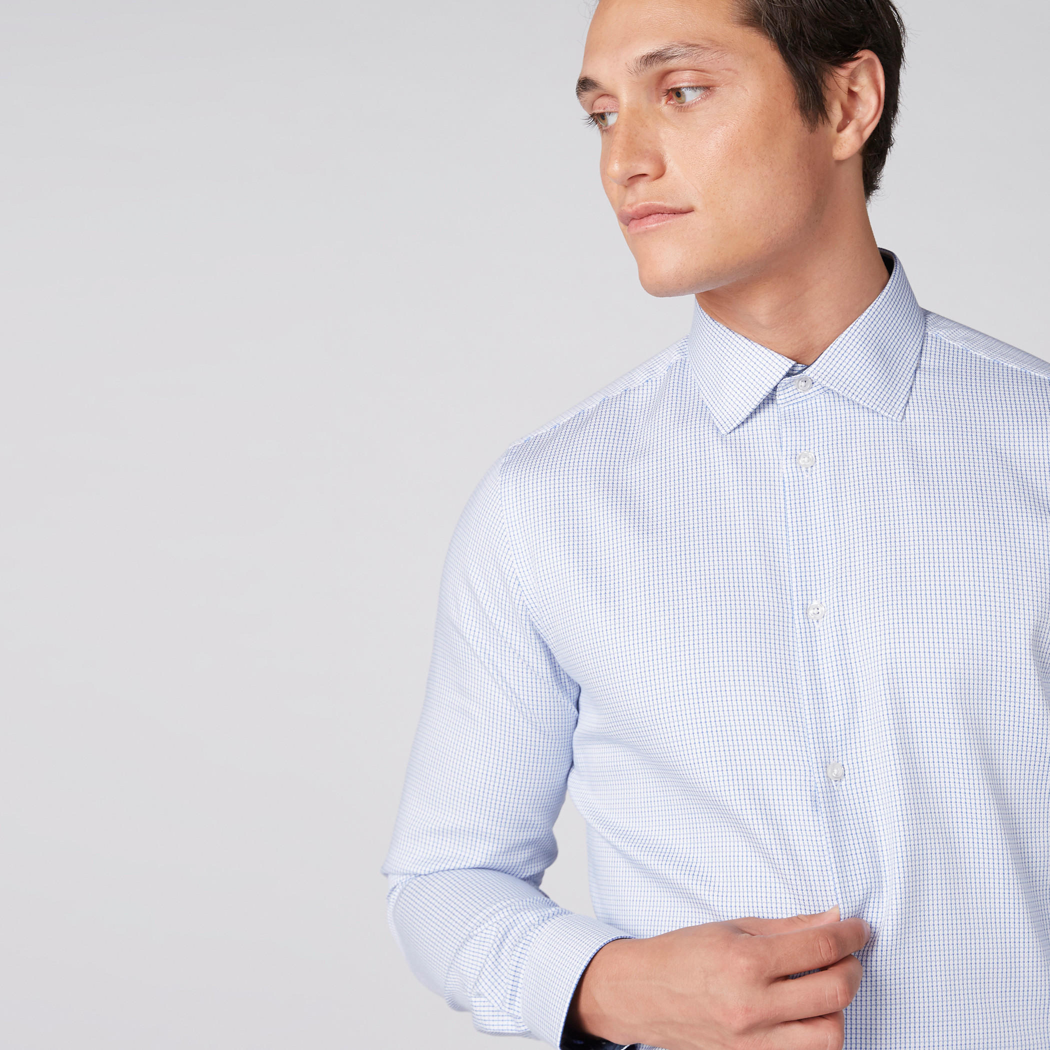 قميص كاروهات بأكمام طويلة وأزرار-men-clothing-shirts-image-4