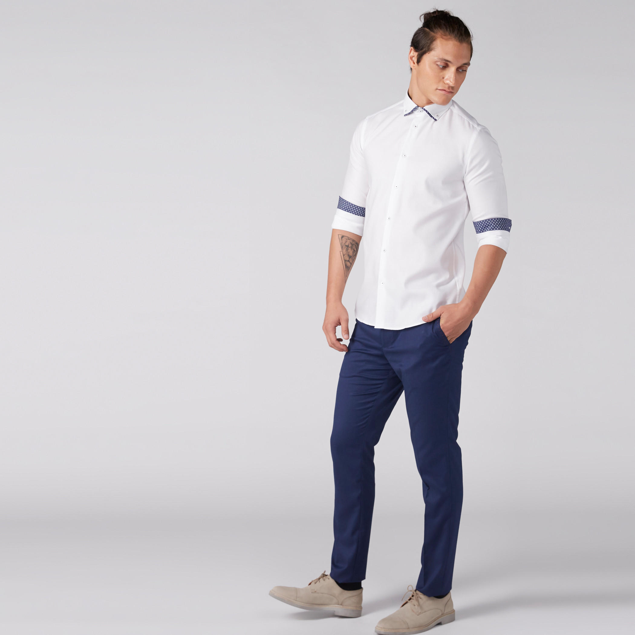 قميص بياقة مزدوجة وأكمام طويلة وأزرار-men-clothing-shirts-image-2