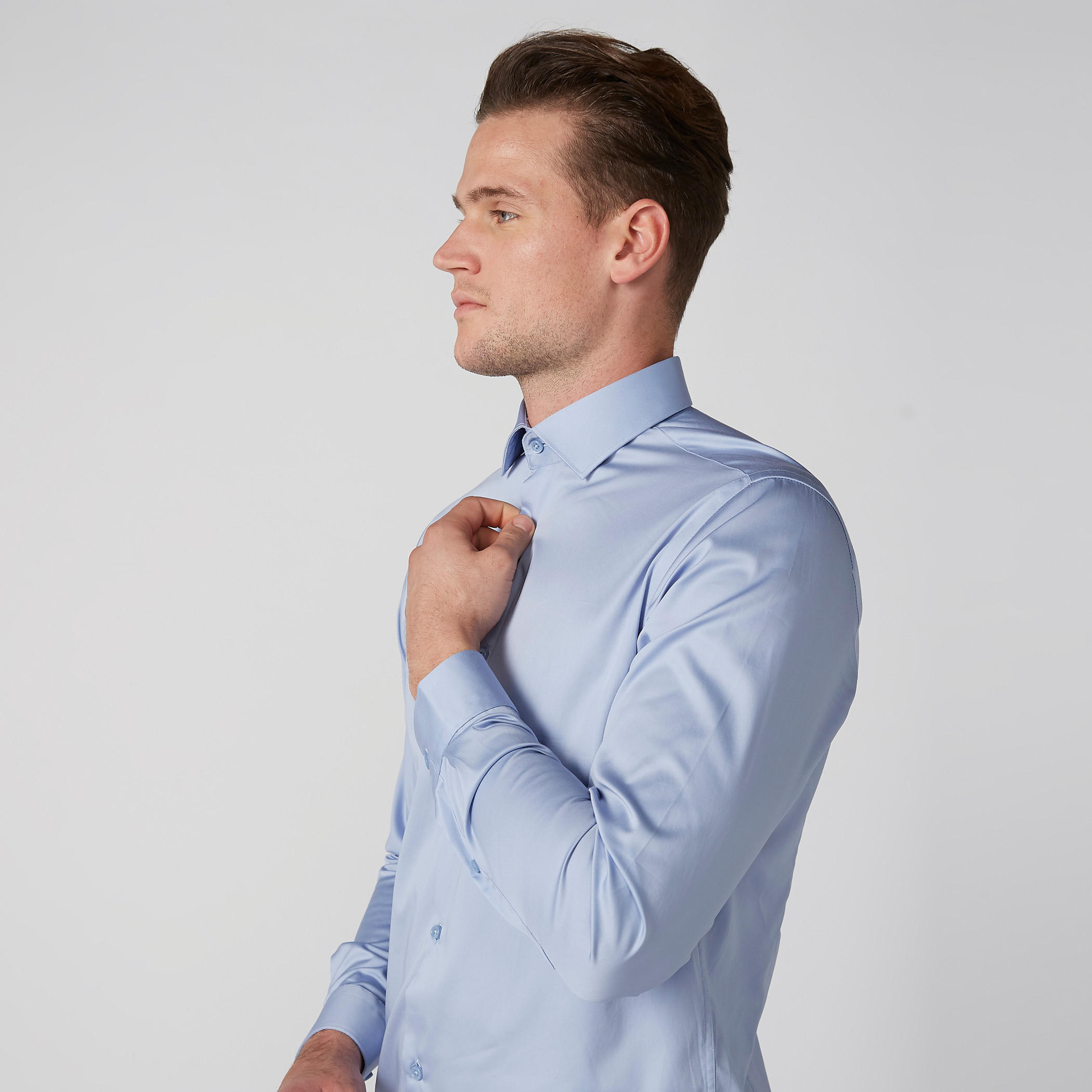 قميص بأكمام طويلة وياقة واسعة-men-clothing-shirts-image-1