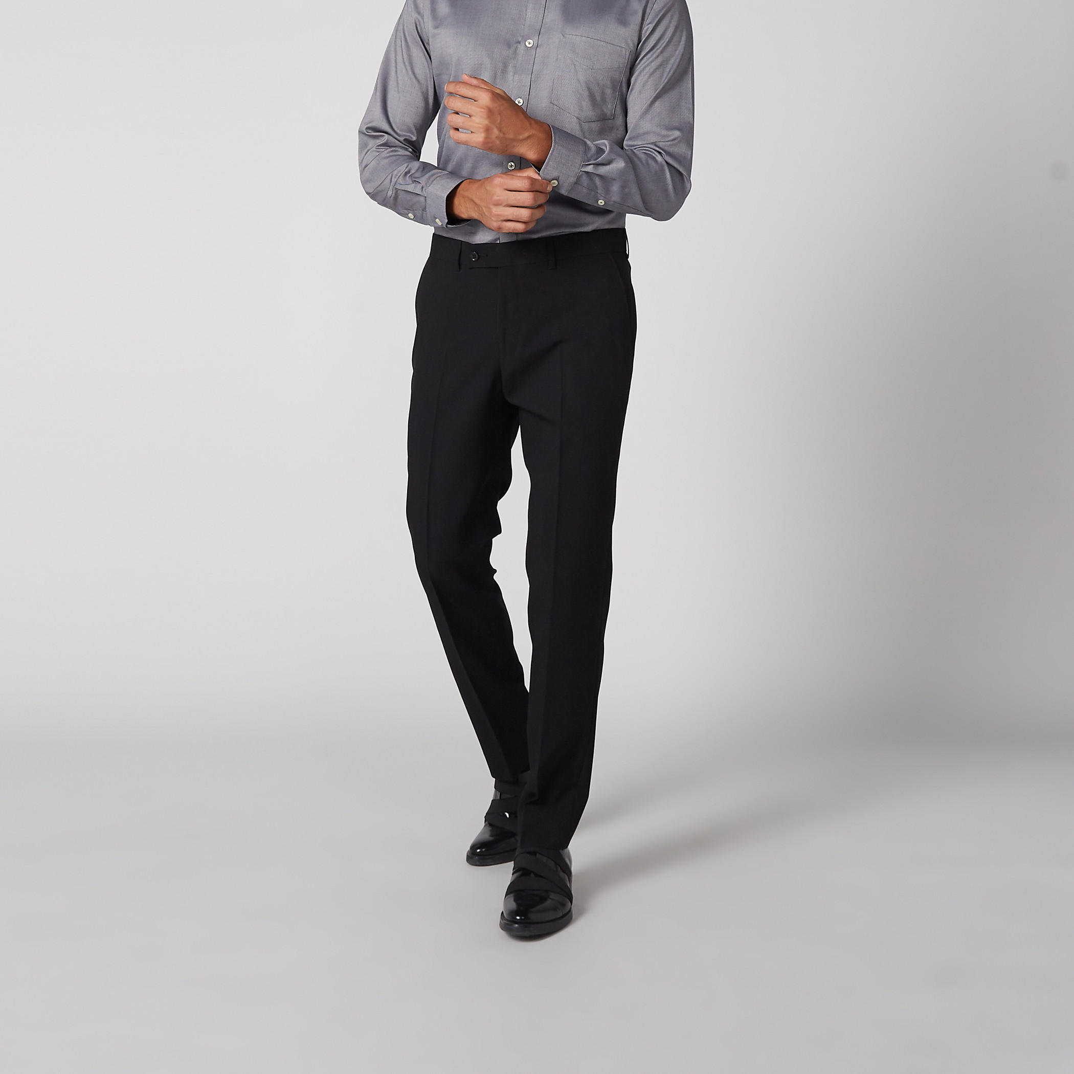 بنطال بقصّة عادية وخصر متوسط الارتفاع وجيوب -men-clothing-bottoms-trousersandchinos-trousers-image-2