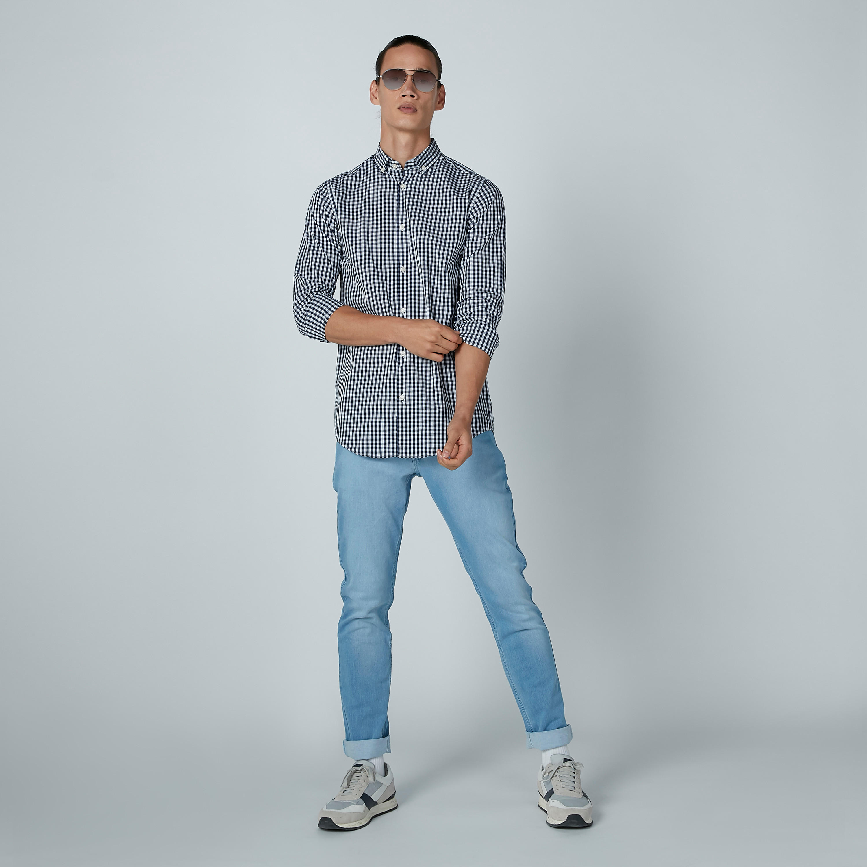 قميص كاروهات بياقة وأكمام بأزرار-men-clothing-shirts-image-2