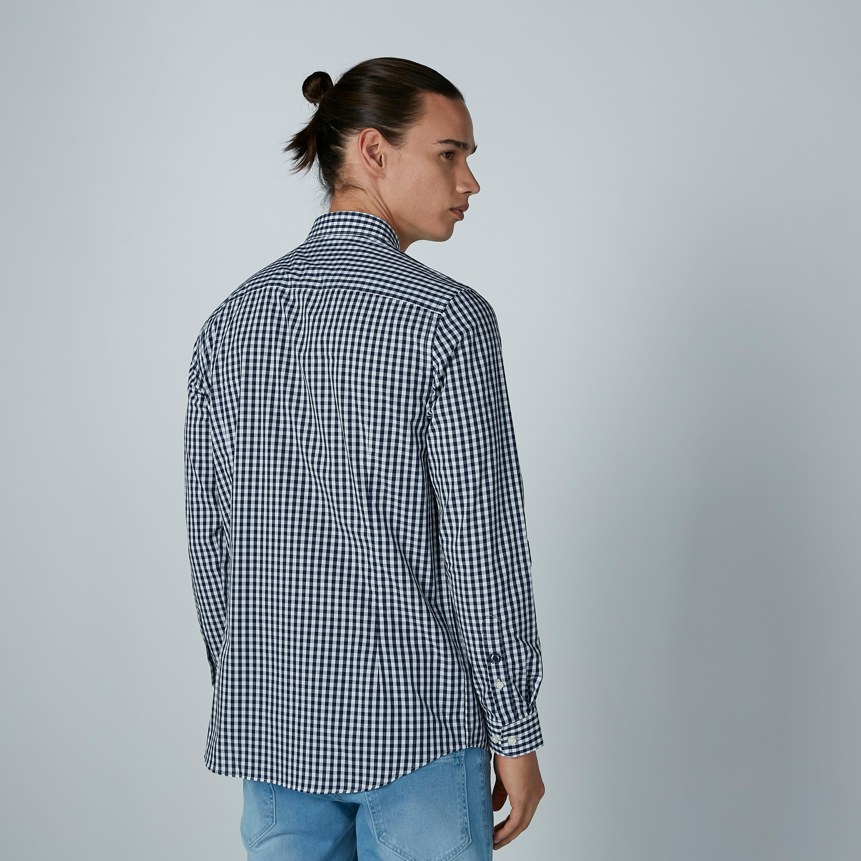 قميص كاروهات بياقة وأكمام بأزرار-men-clothing-shirts-image-3