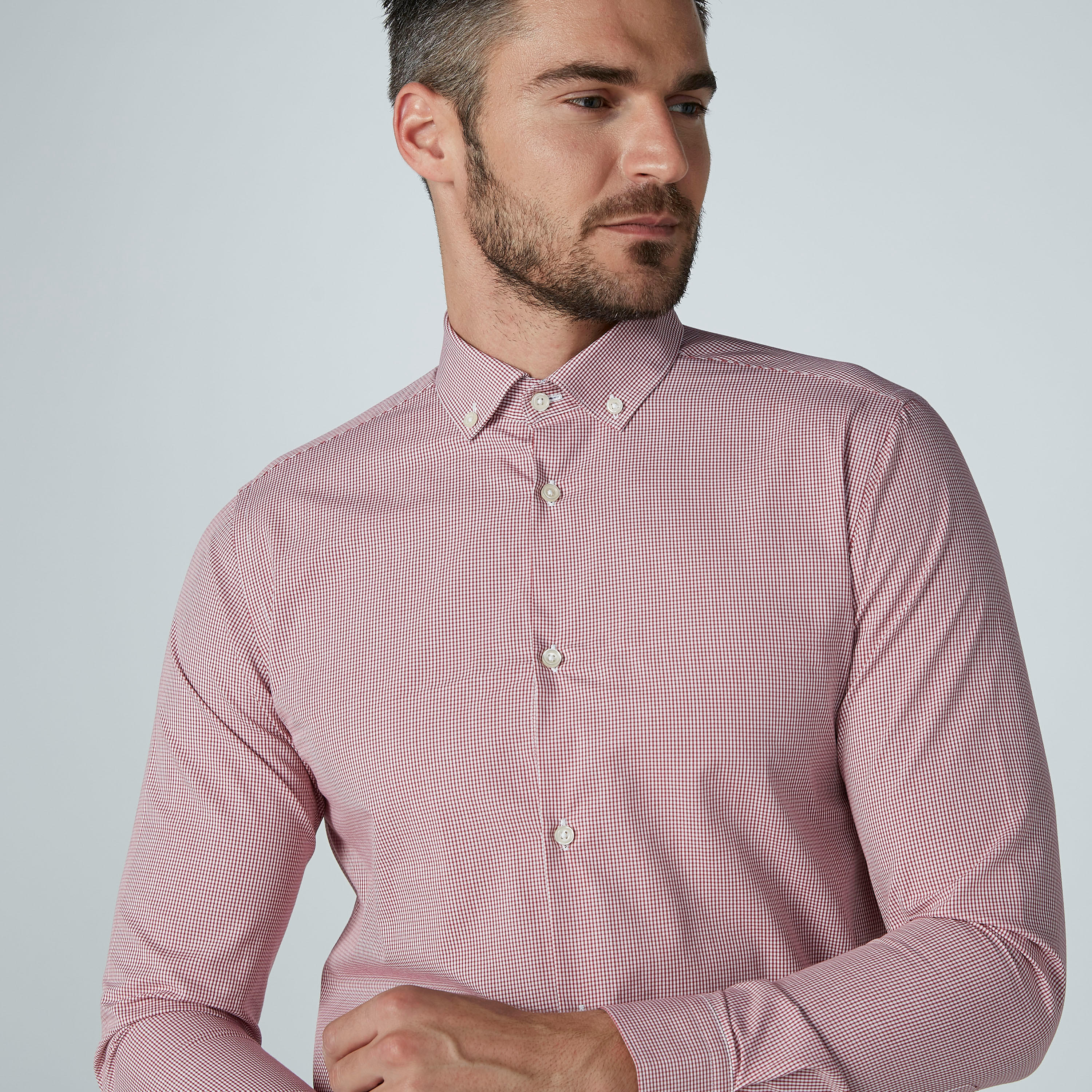 قميص كاروهات بأكمام طويلة وياقة بأزرار-men-clothing-shirts-image-4