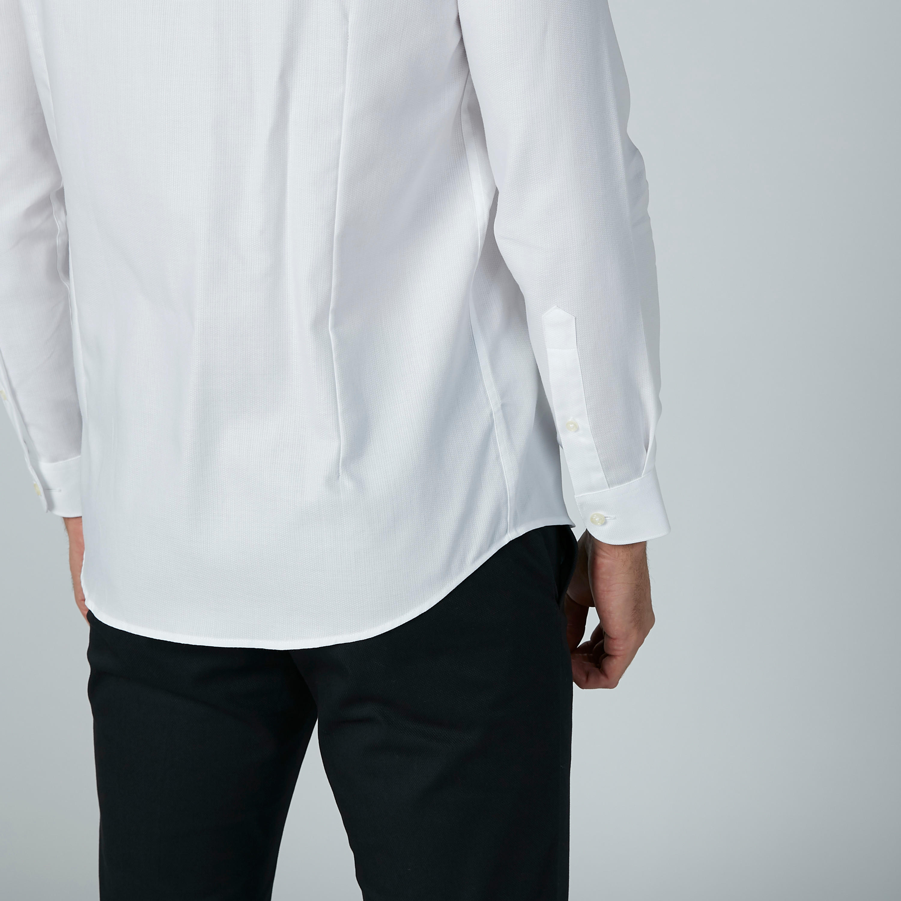 قميص رسمي سادة بأكمام طويلة وجيب-men-clothing-shirts-image-4