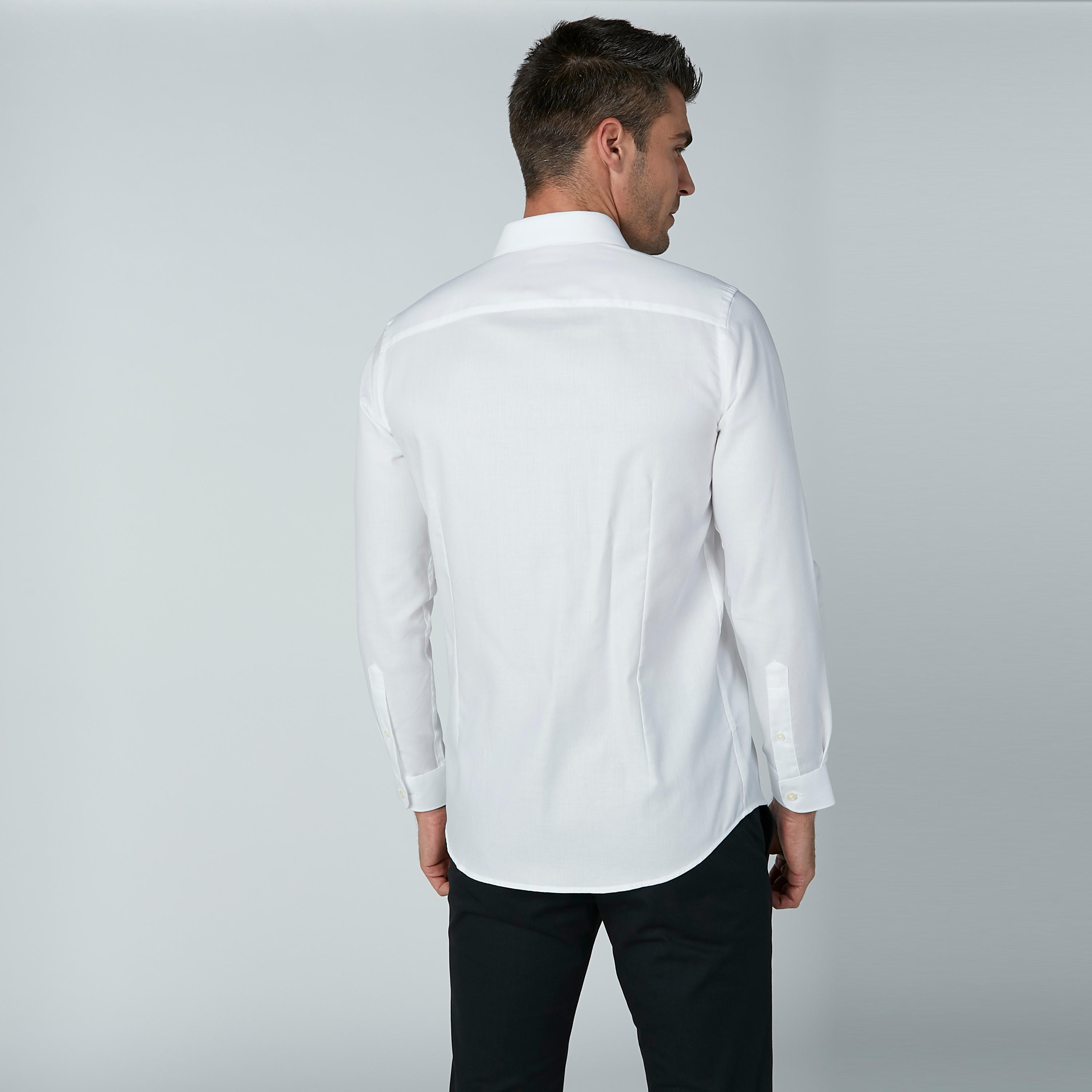 قميص رسمي سادة بأكمام طويلة وجيب-men-clothing-shirts-image-5