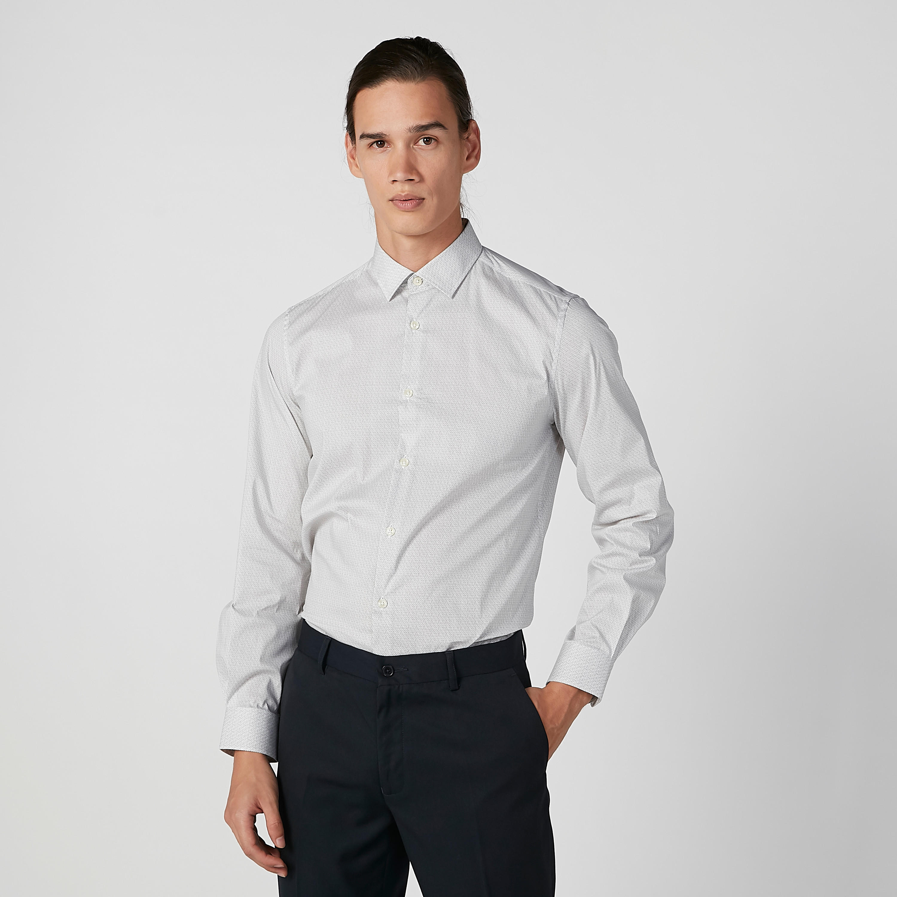قميص بارز الملمس بياقة عاديّة وأكمام طويلة-men-clothing-shirts-image-3