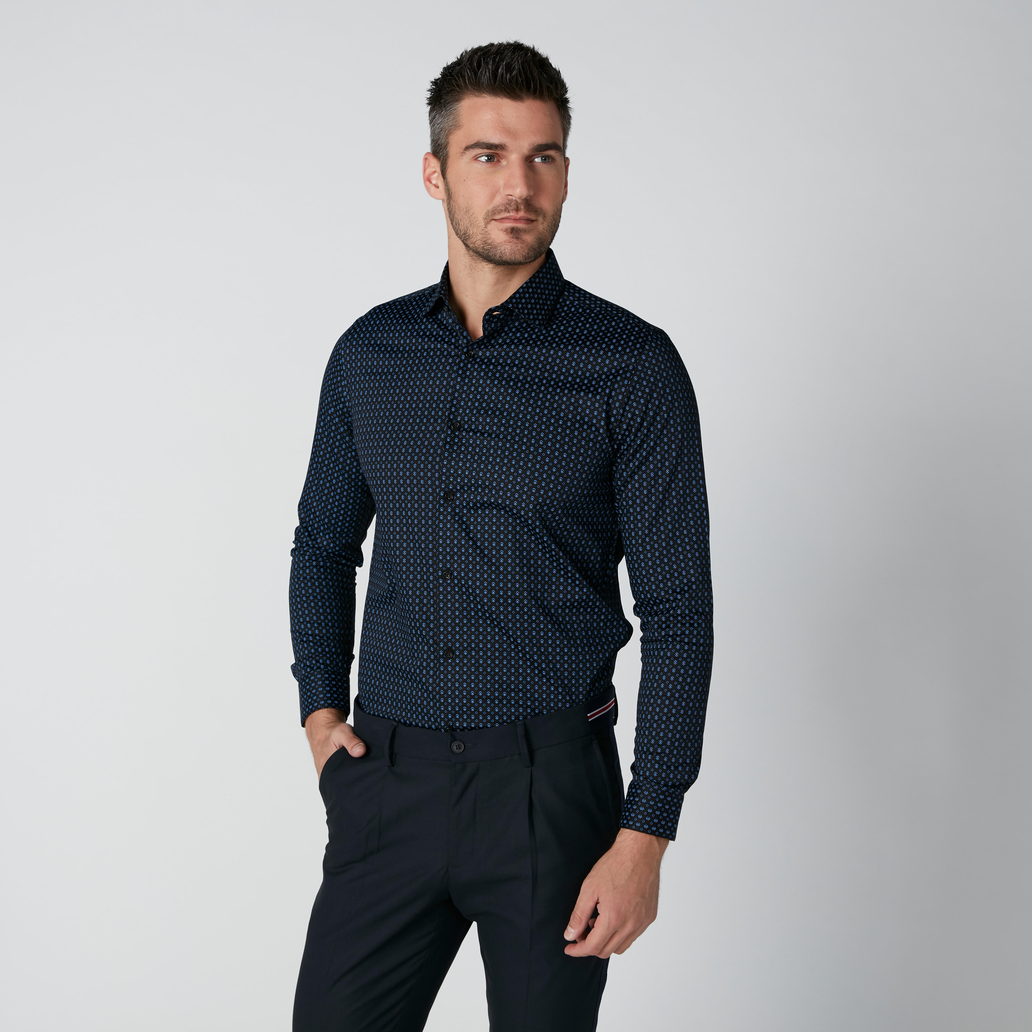 قميص بقصّة عادية وأكمام طويلة وطبعات-men-clothing-shirts-image-2