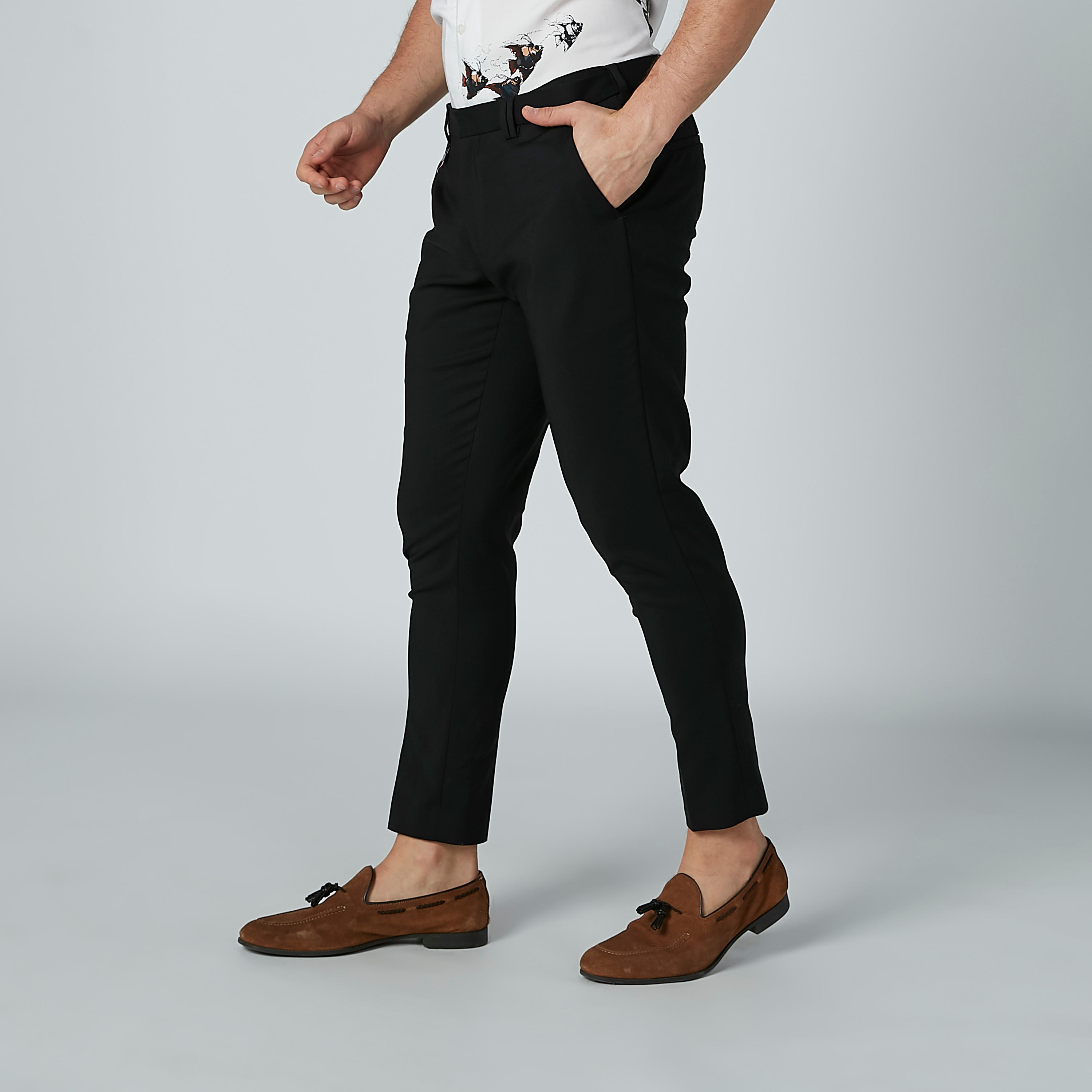 بنطال شينو سادة بسحّاب إغلاق وجيوب-men-clothing-bottoms-trousersandchinos-trousers-image-1