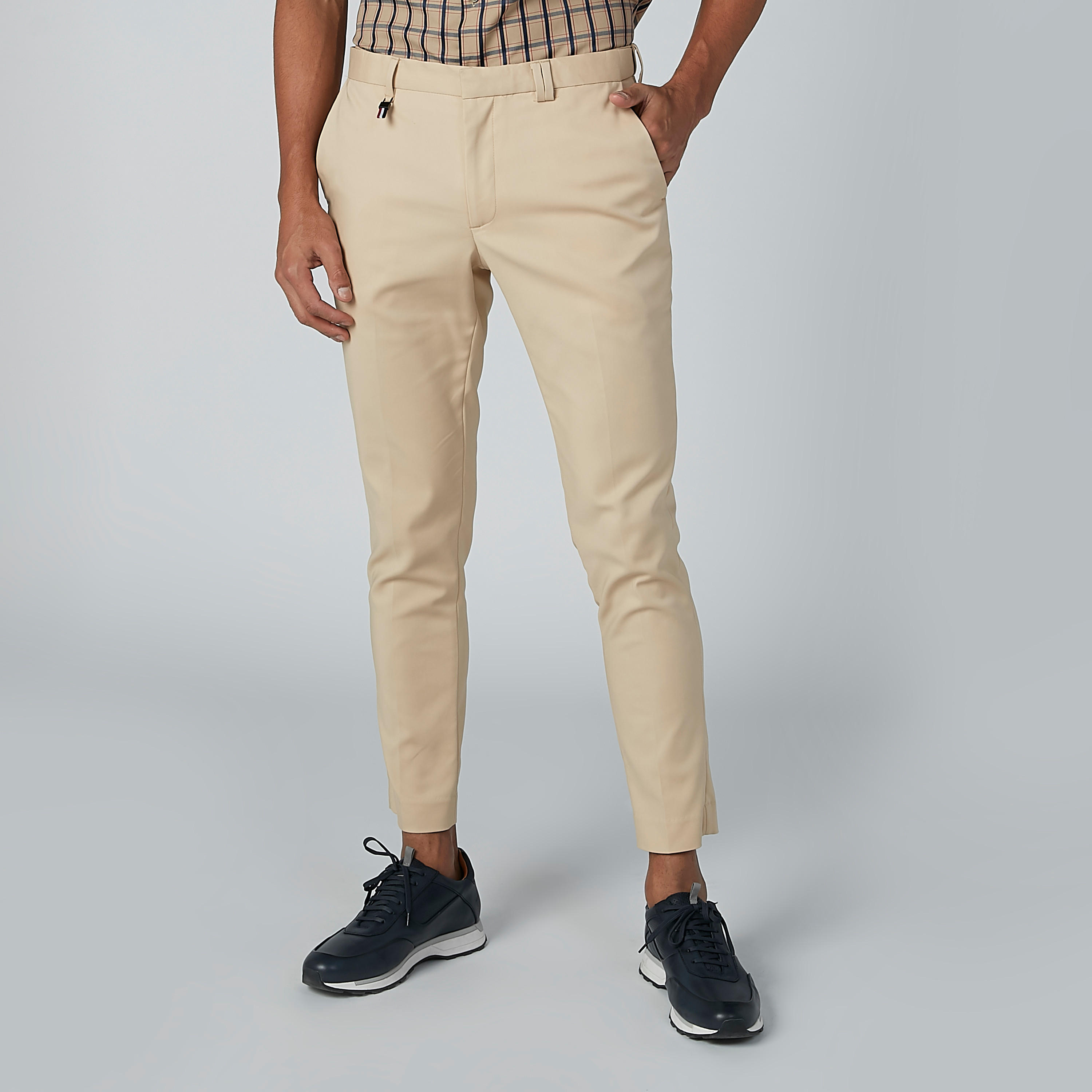 بنطال شينو طويل بجيوب-men-clothing-bottoms-trousersandchinos-trousers-image-1