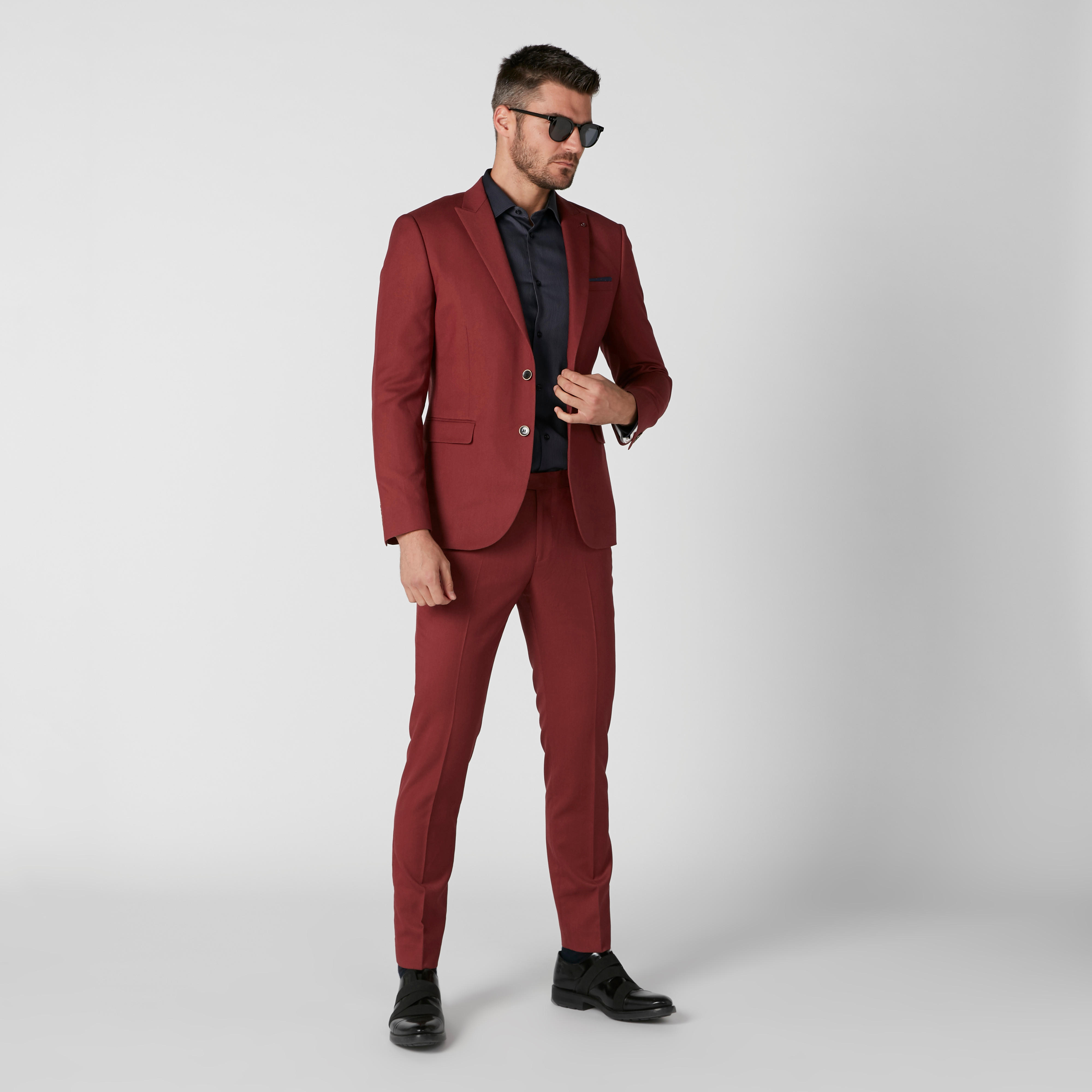 بنطال طويل سليم فيت بخصر متوسط الارتفاع متوسط-men-clothing-bottoms-trousersandchinos-trousers-image-1