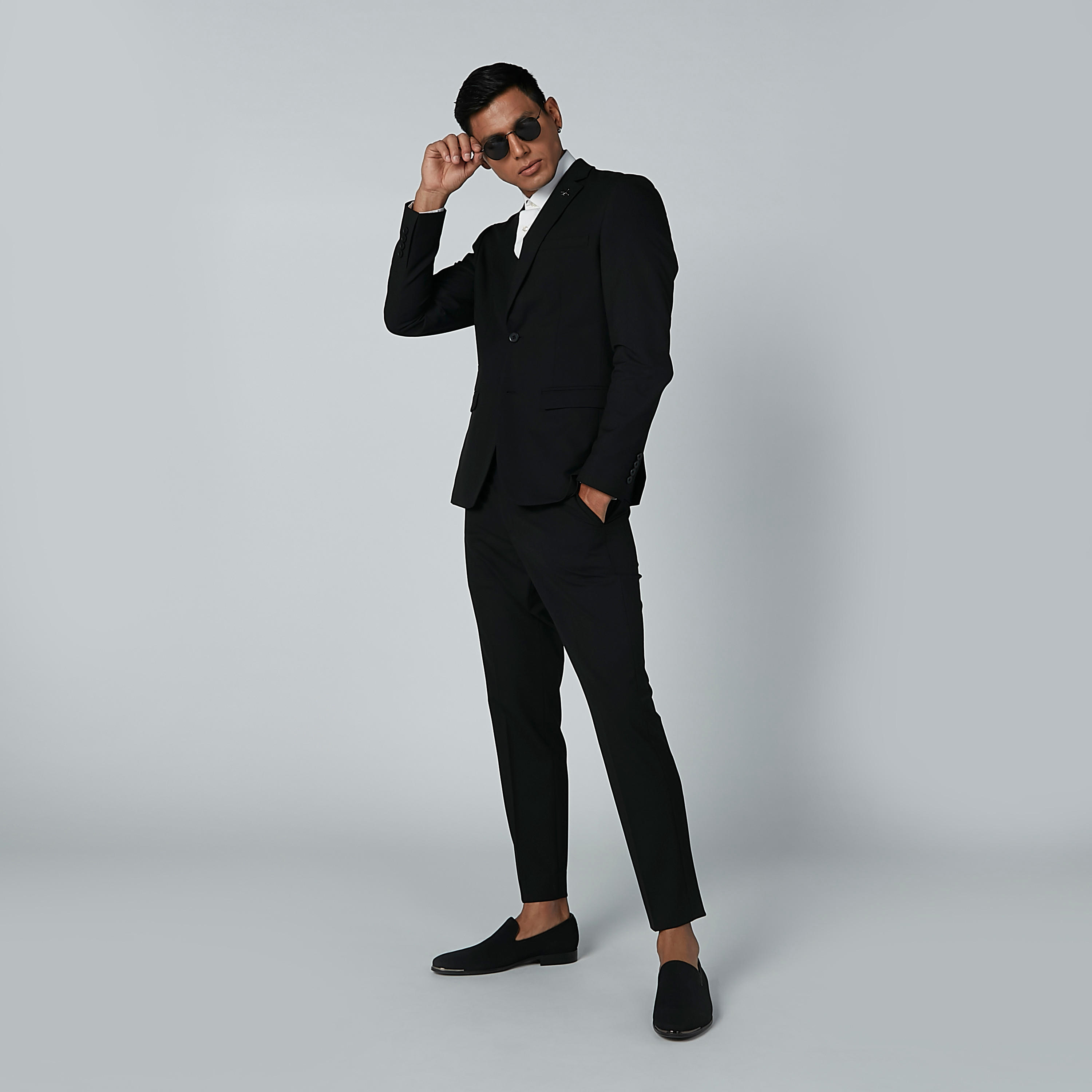 بنطال سادة بجيوب وحلقات للحزام-men-clothing-bottoms-trousersandchinos-trousers-image-4