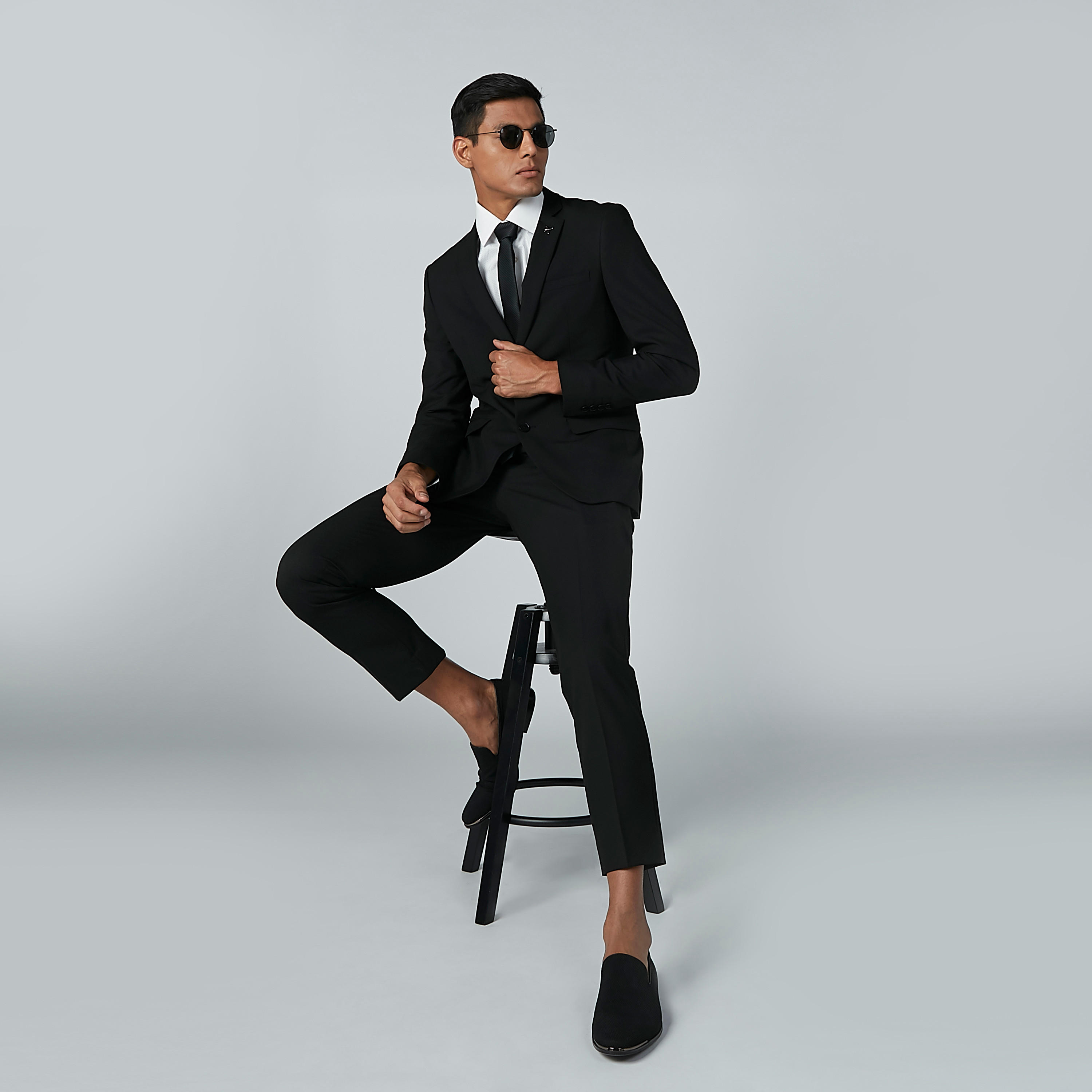 بنطال سادة بجيوب وحلقات للحزام-men-clothing-bottoms-trousersandchinos-trousers-image-6