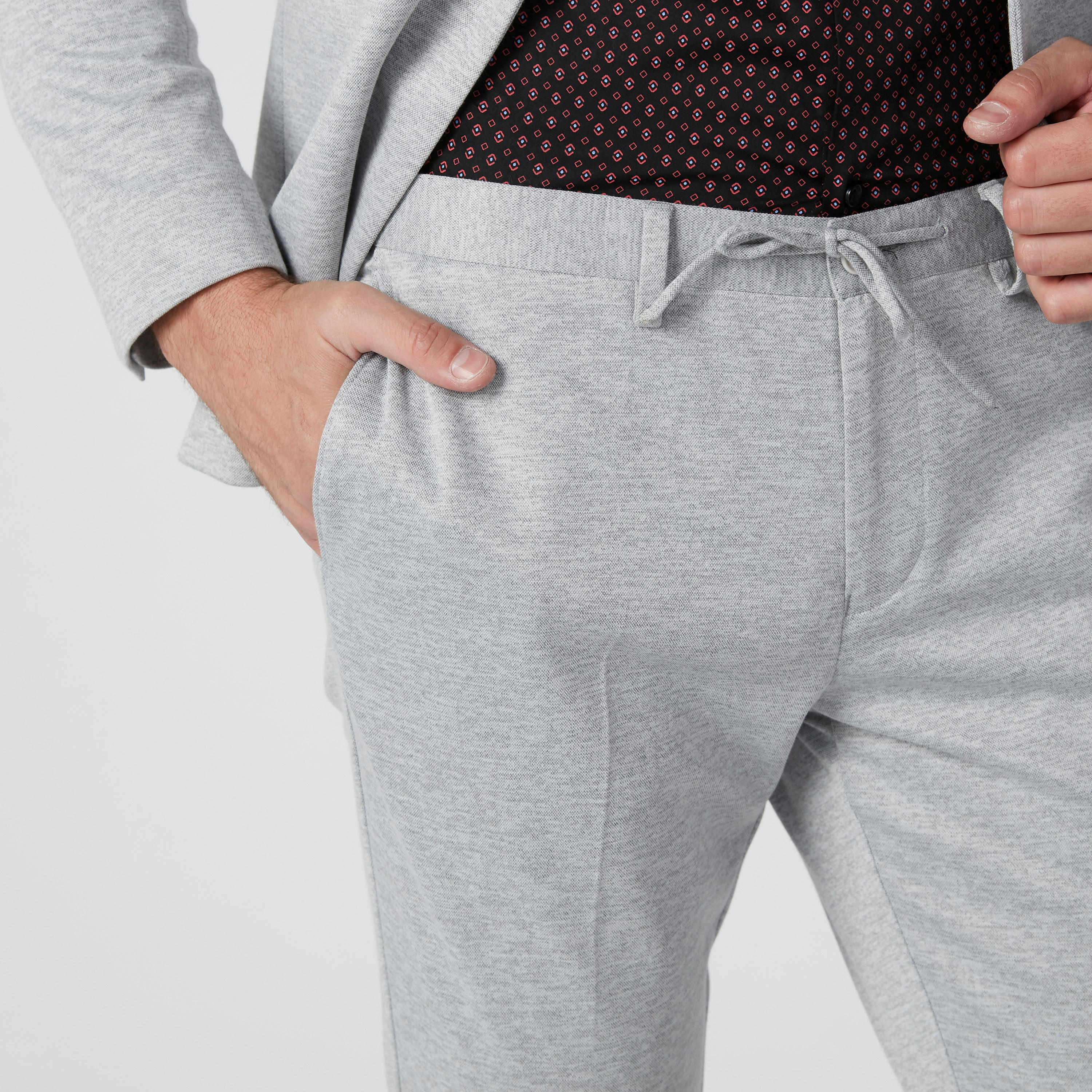 بنطال قصير بقصّة سكيني برباط وخصر متوسط الارتفاع-men-clothing-bottoms-trousersandchinos-trousers-image-5