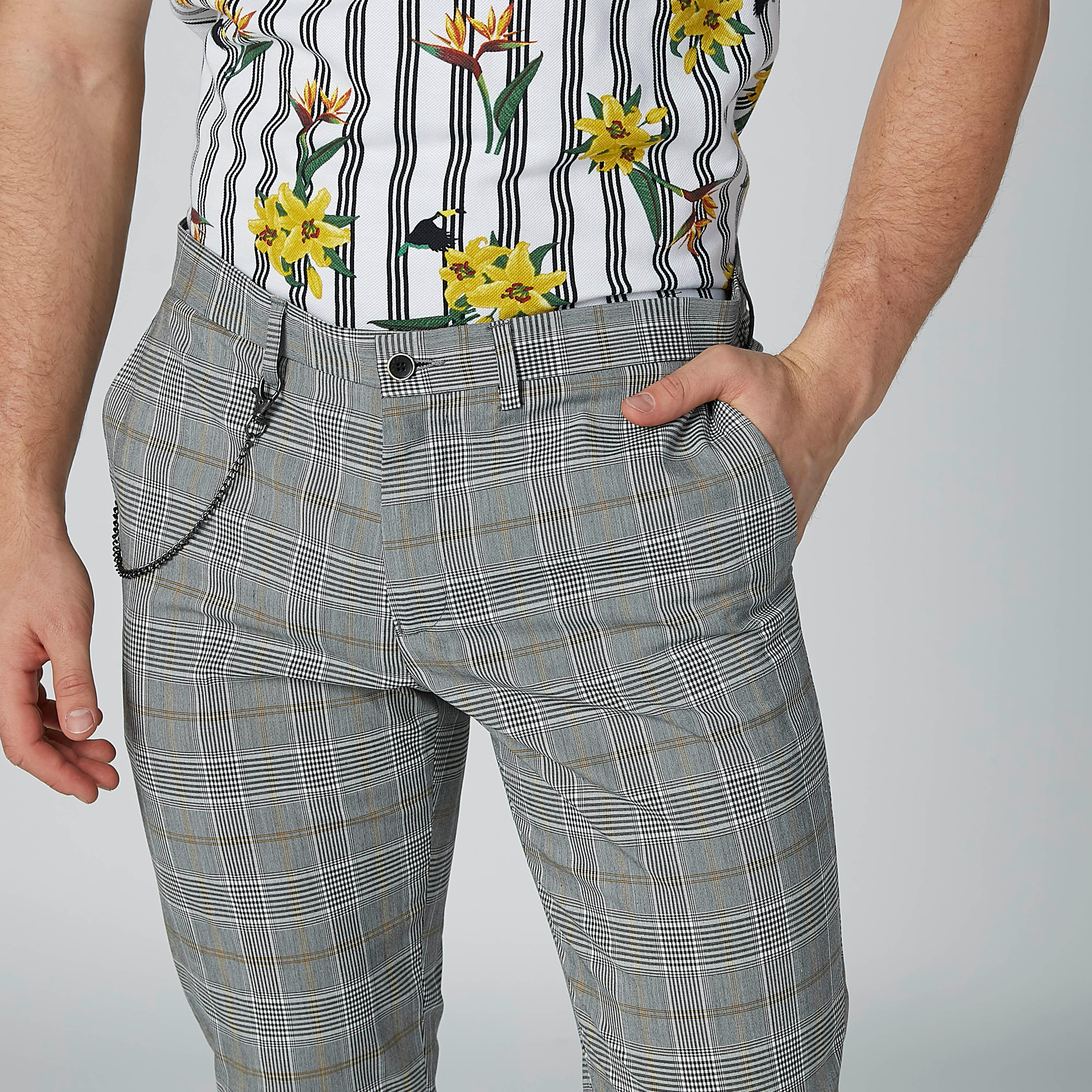 بنطال كاروهات بسحّاب إغلاق وجيوب-men-clothing-bottoms-trousersandchinos-trousers-image-4