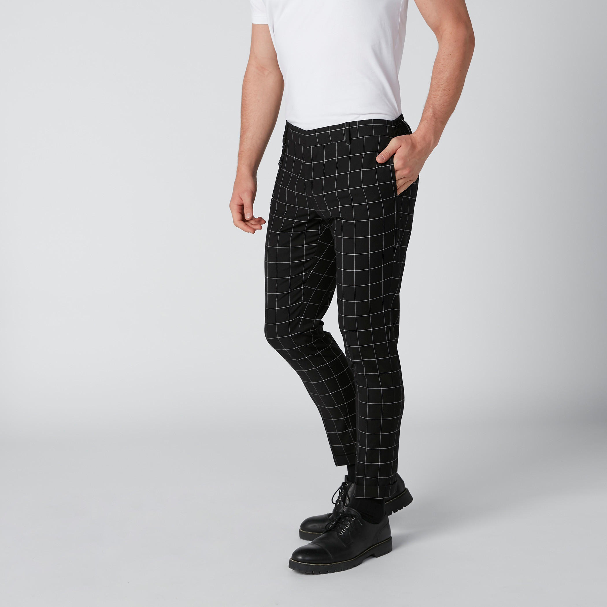 بنطال كاروهات بجيوب وسلسلة-men-clothing-bottoms-trousersandchinos-trousers-image-4