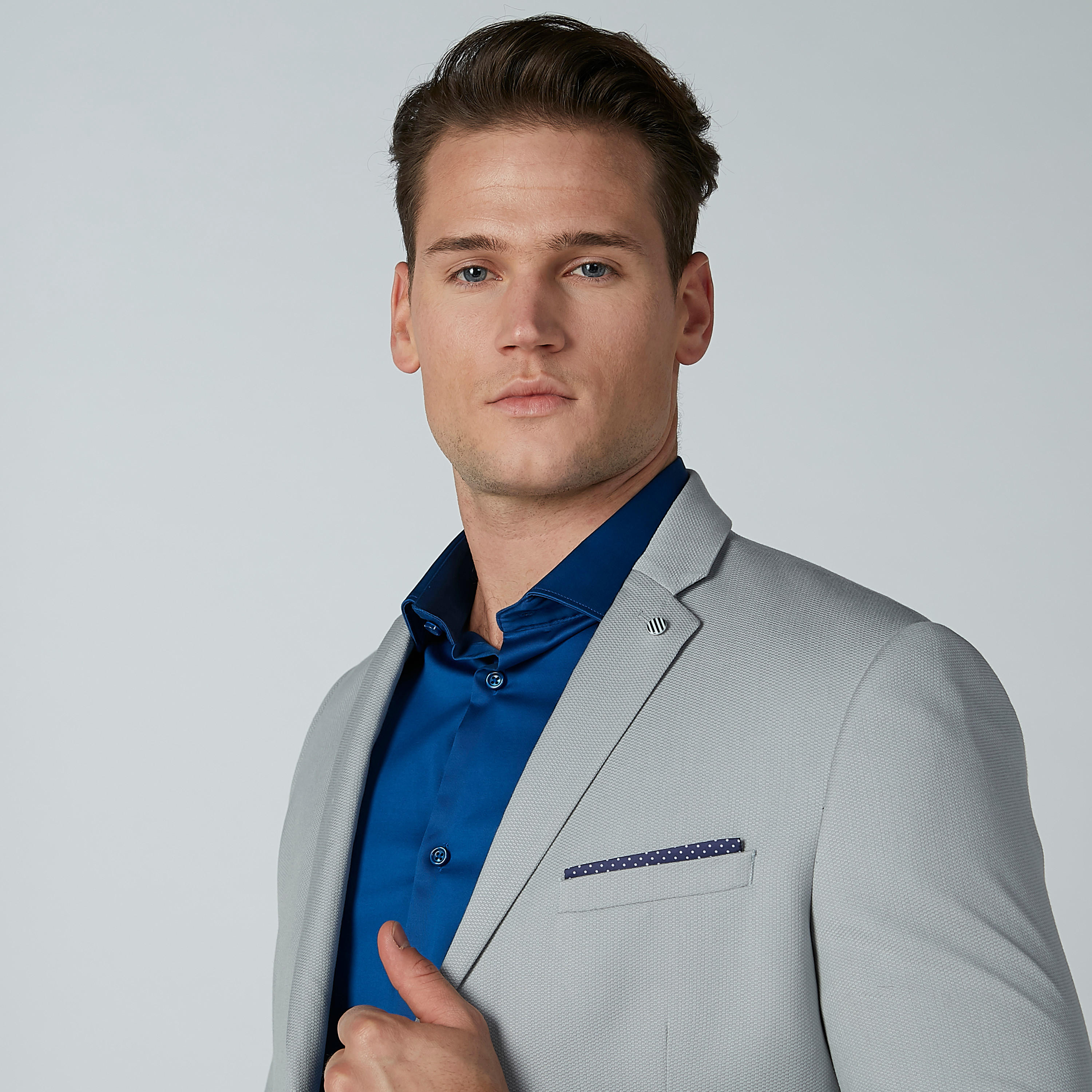 جاكيت سادة بأكمام طويلة وجيوب بطيّة-men-clothing-jacketsandblazers-jackets-image-1