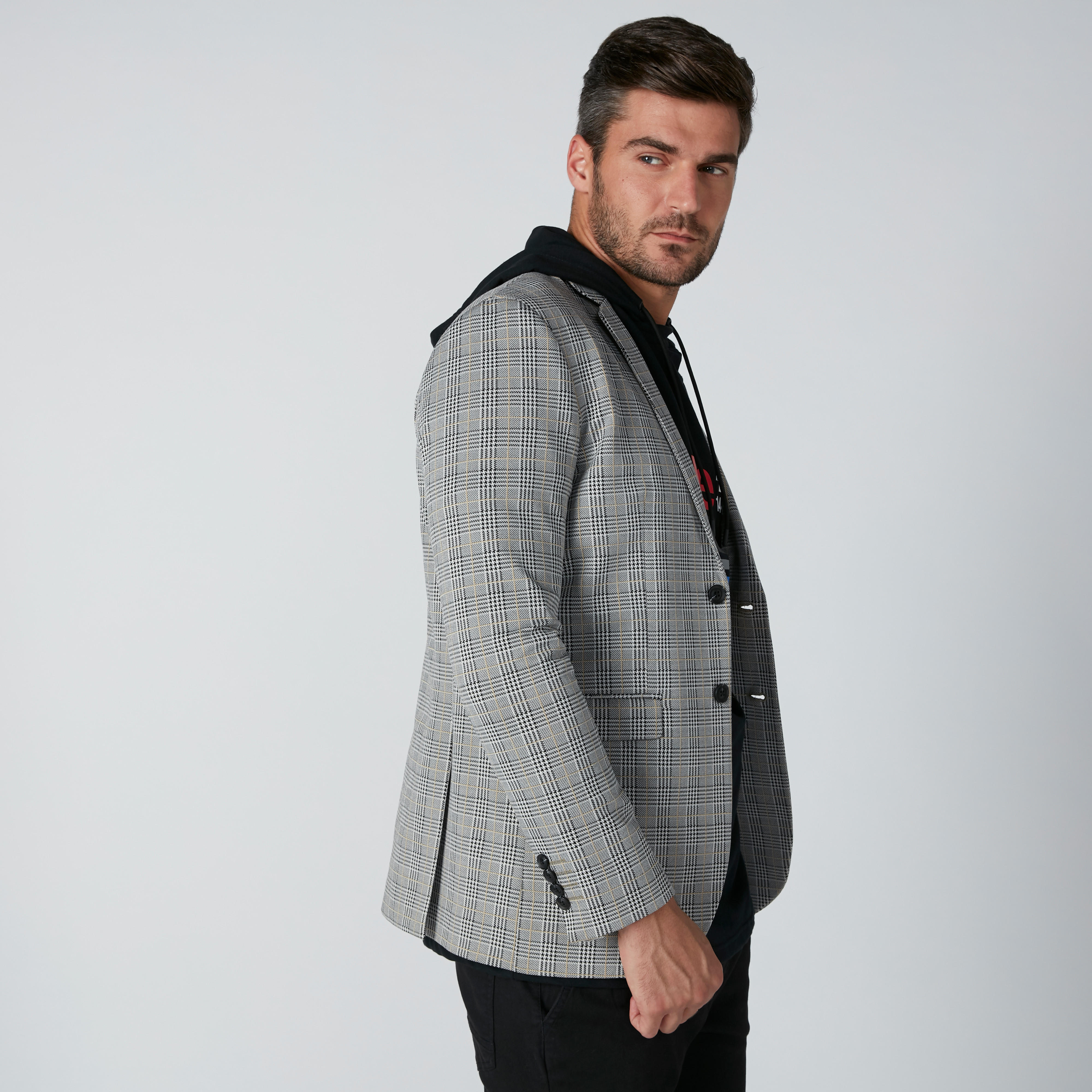 بليزر كاروهات بجيوب-men-winterwear-jacketsandblazers-image-1