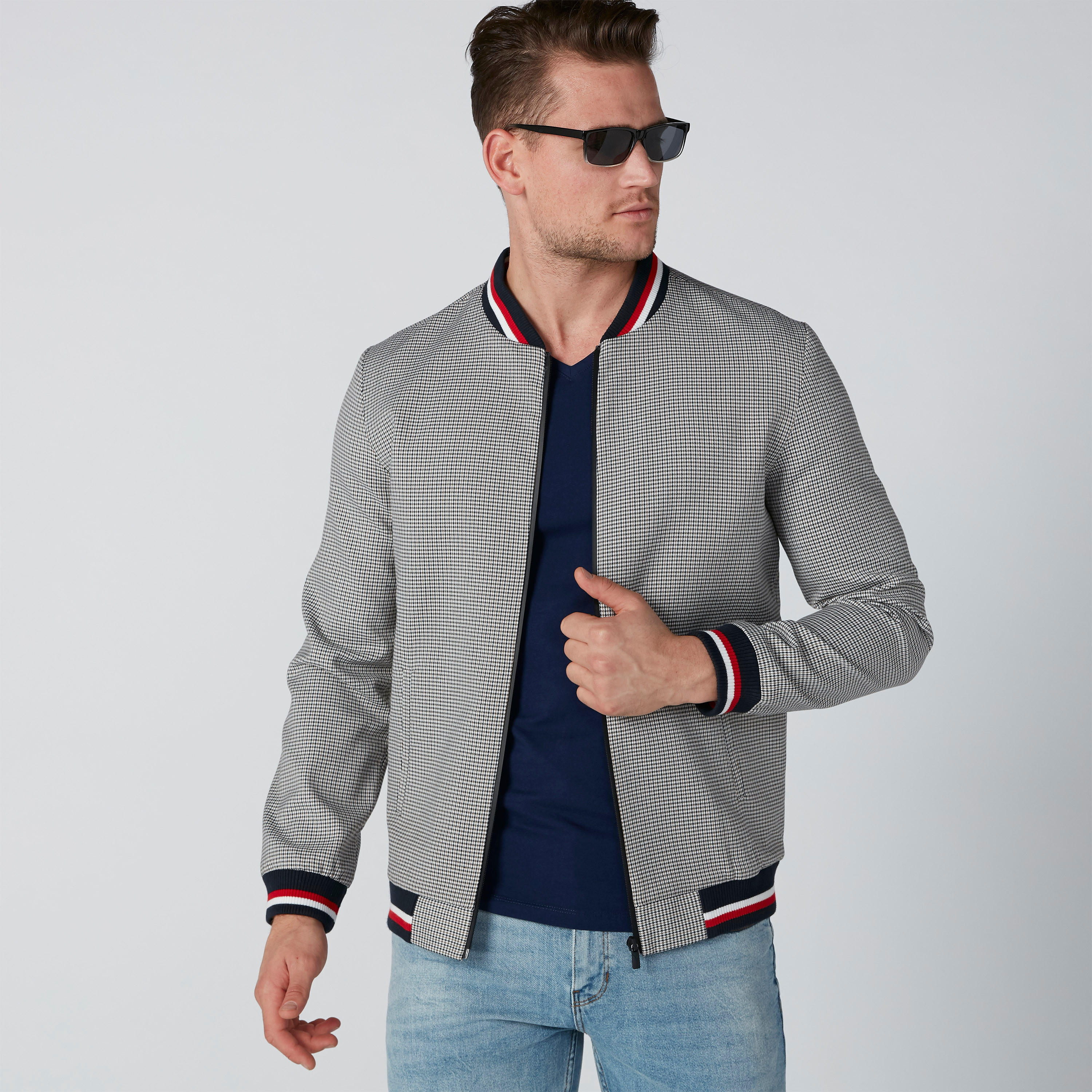 جاكيت بومبر كاروهات بأكمام طويلة-men-clothing-jacketsandblazers-jackets-image-4