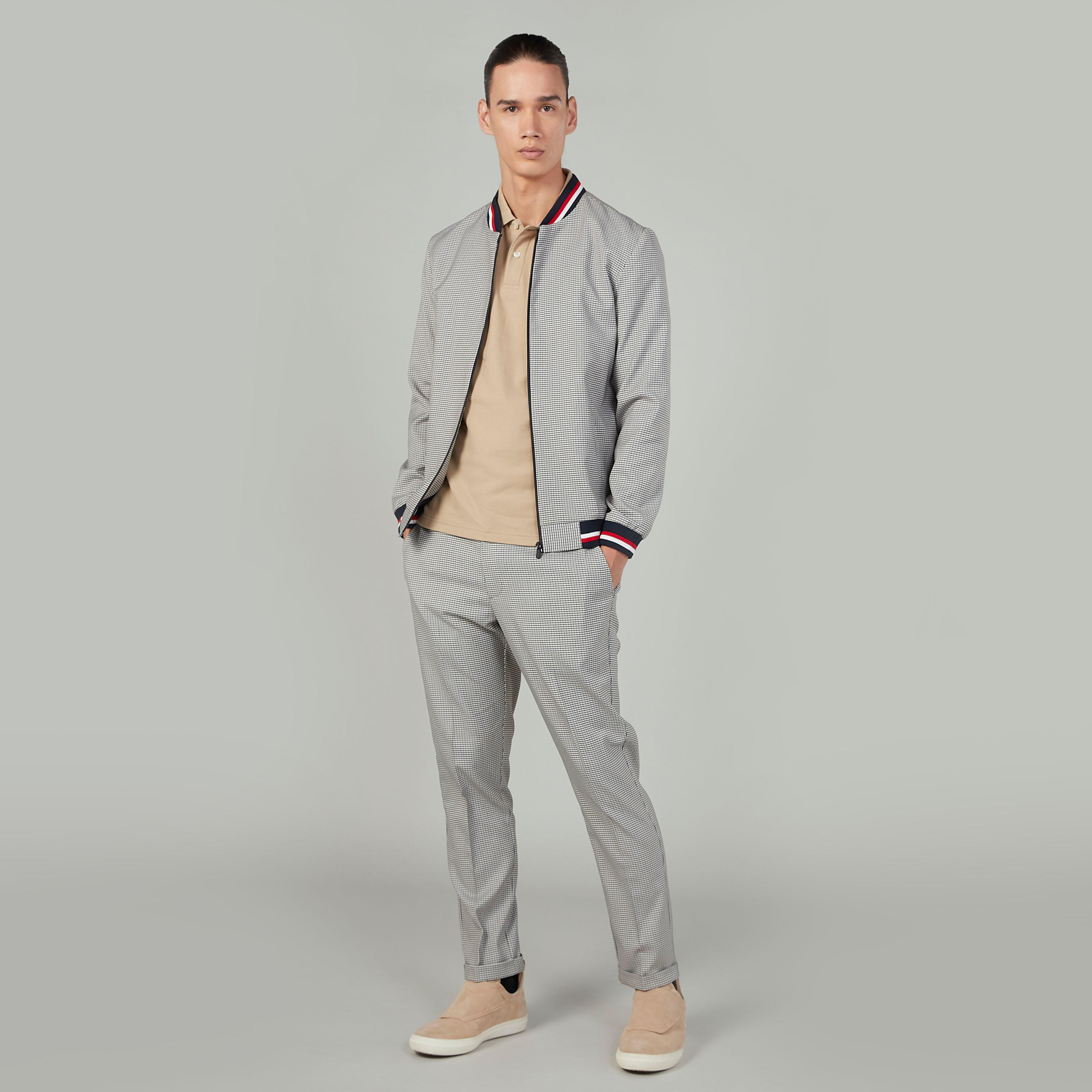 بنطال مربعات بتفاصيل جيوب-men-clothing-bottoms-trousersandchinos-trousers-image-2