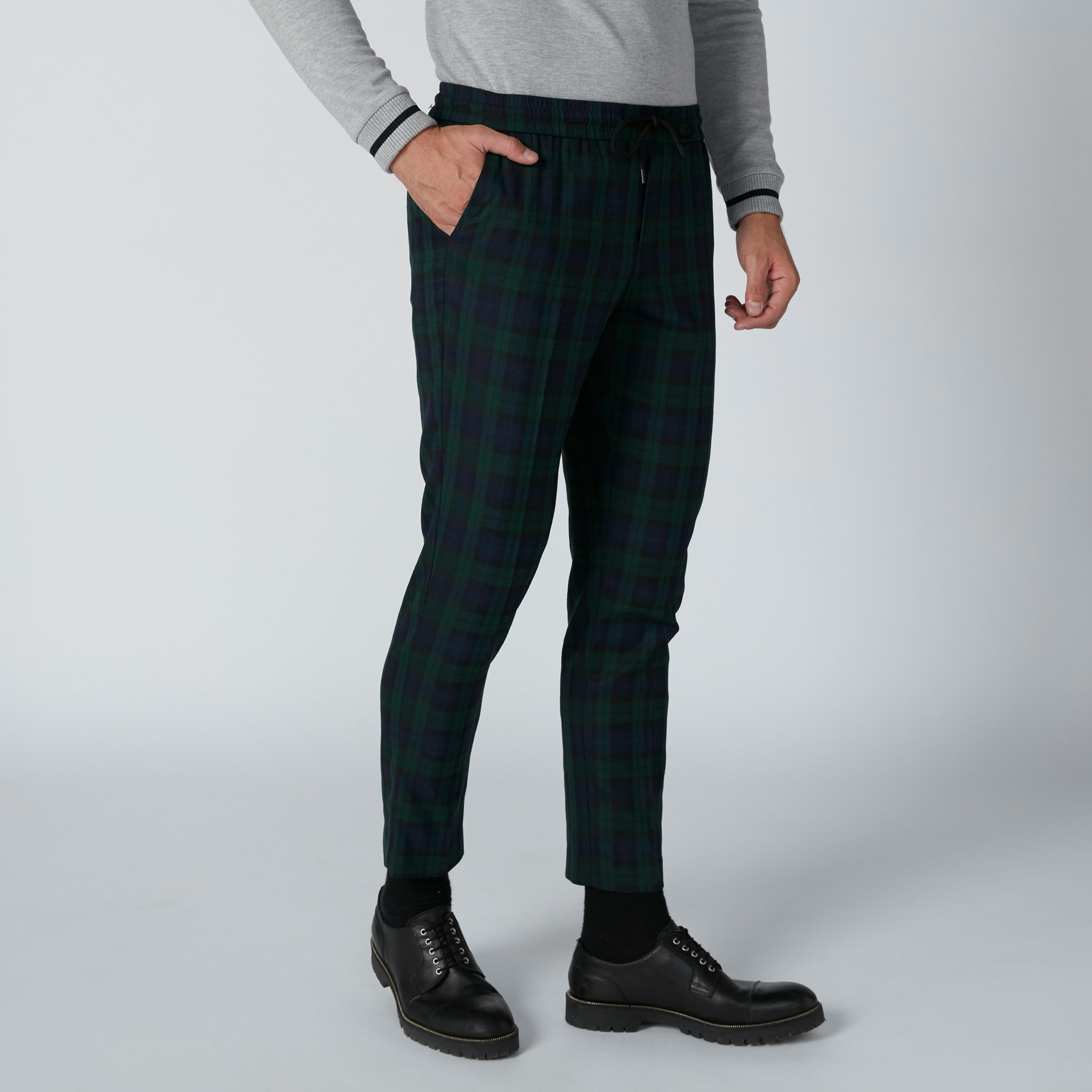 Chequered Trousers with Pocket Detail and Drawstring-men-clothing-bottoms-trousersandchinos-trousers-image-4