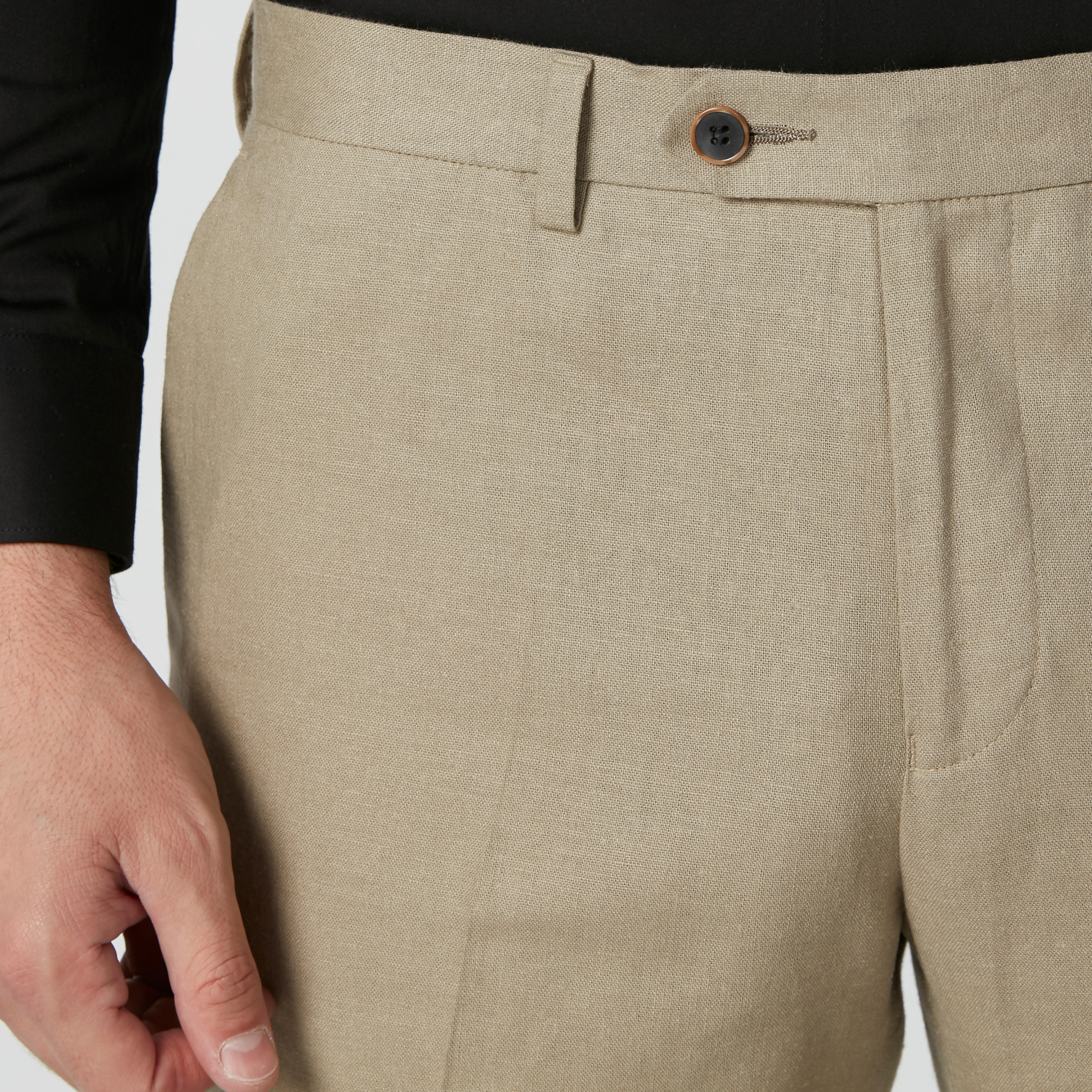 بنطال طويل بقصّة سليم وخصر متوسط الارتفاع وجيوب-men-clothing-bottoms-trousersandchinos-trousers-image-6