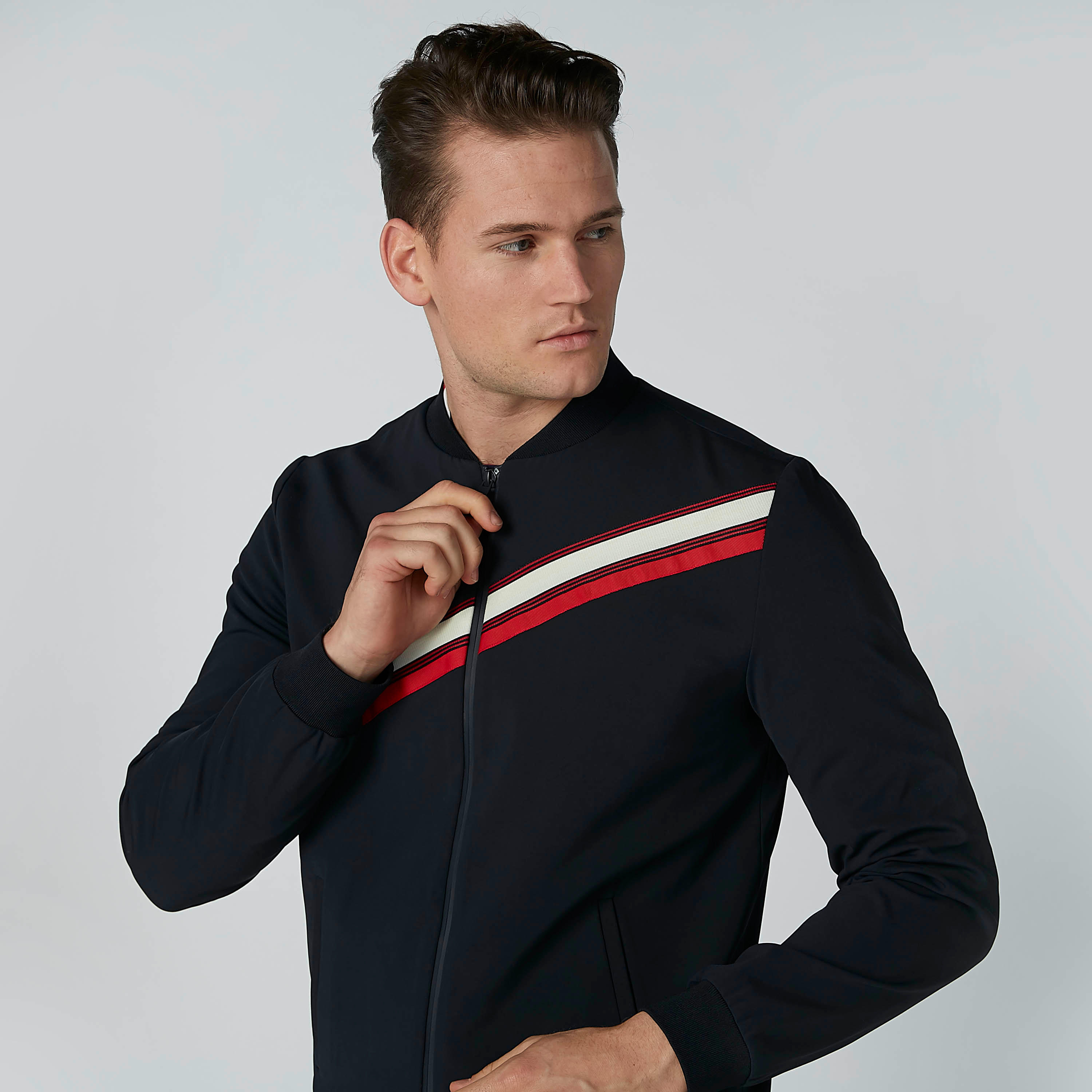 جاكيت بومبر مقلّم بأكمام طويلة وجيوب كانجارو-men-clothing-jacketsandblazers-jackets-image-2