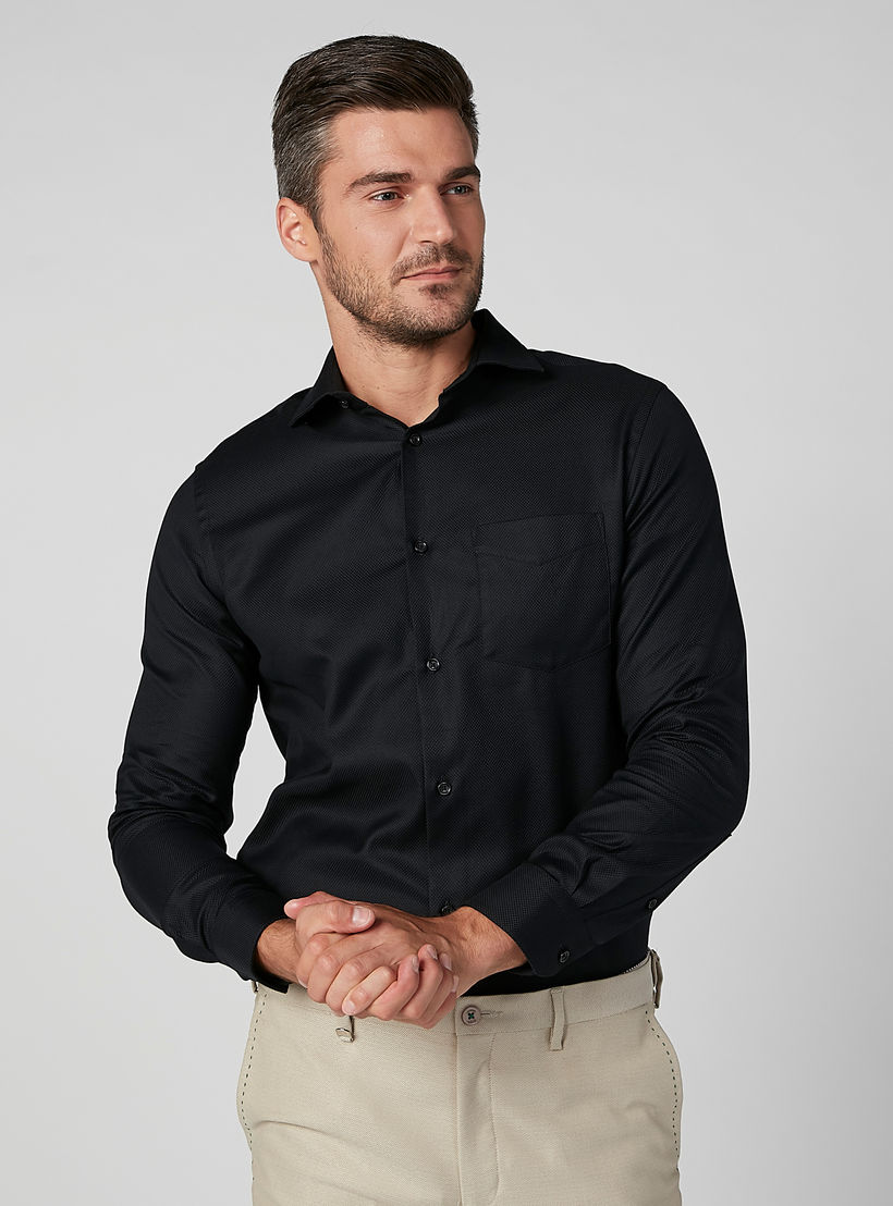 قميص سادة بأكمام طويلة وجيب-men-clothing-shirts-image-3