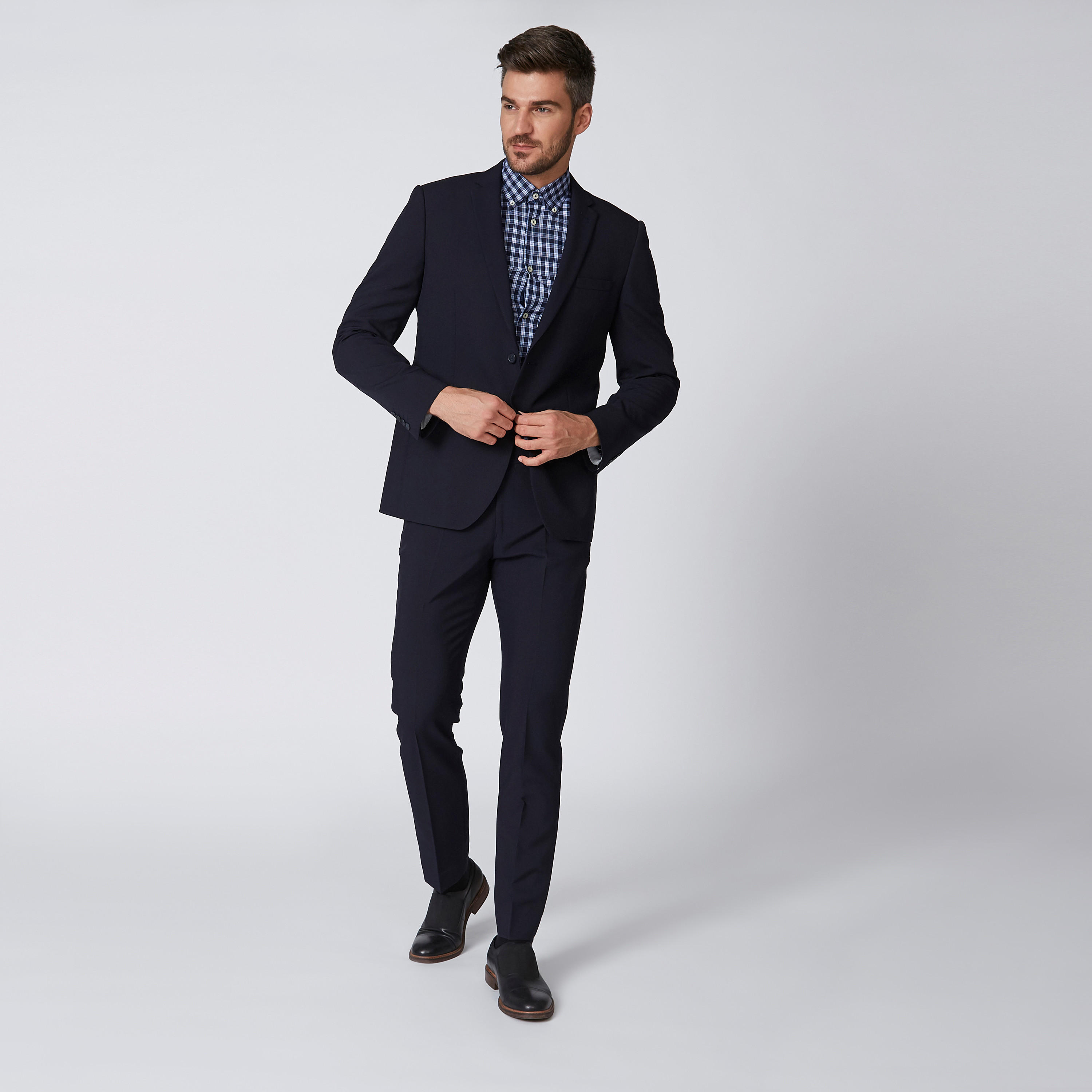 قميص كاروهات مستدام بقصّة سليم وأكمام طويلة -men-clothing-shirts-image-1