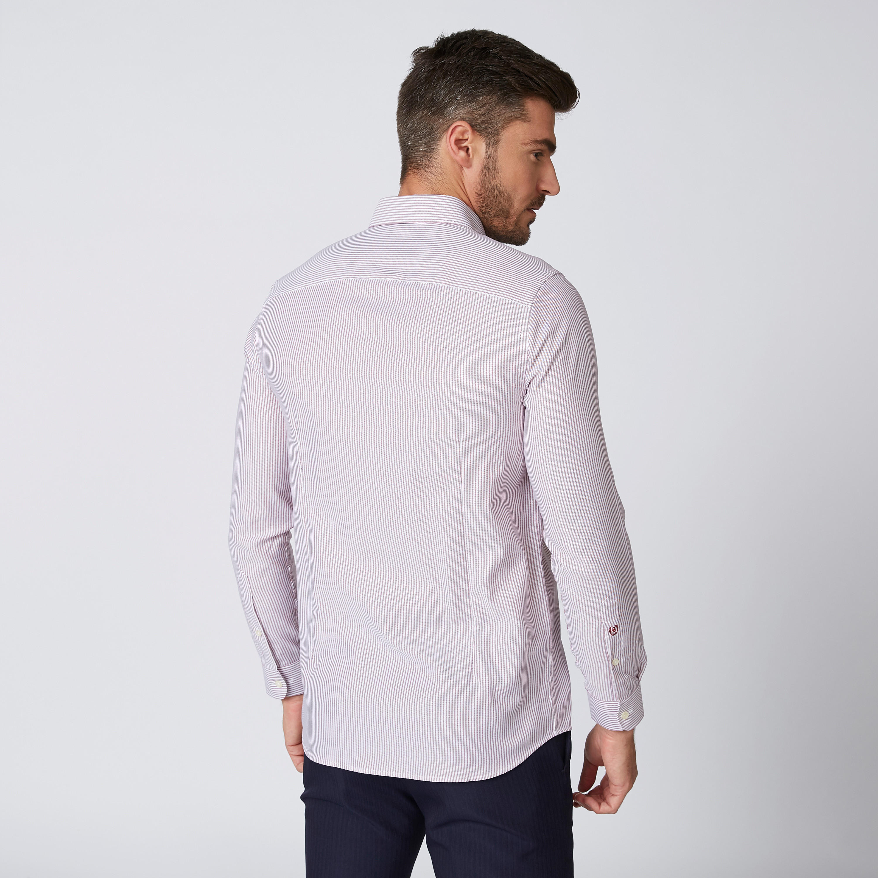 قميص مستدام مقلّم بياقة عاديّة وأكمام طويلة-men-clothing-shirts-image-2