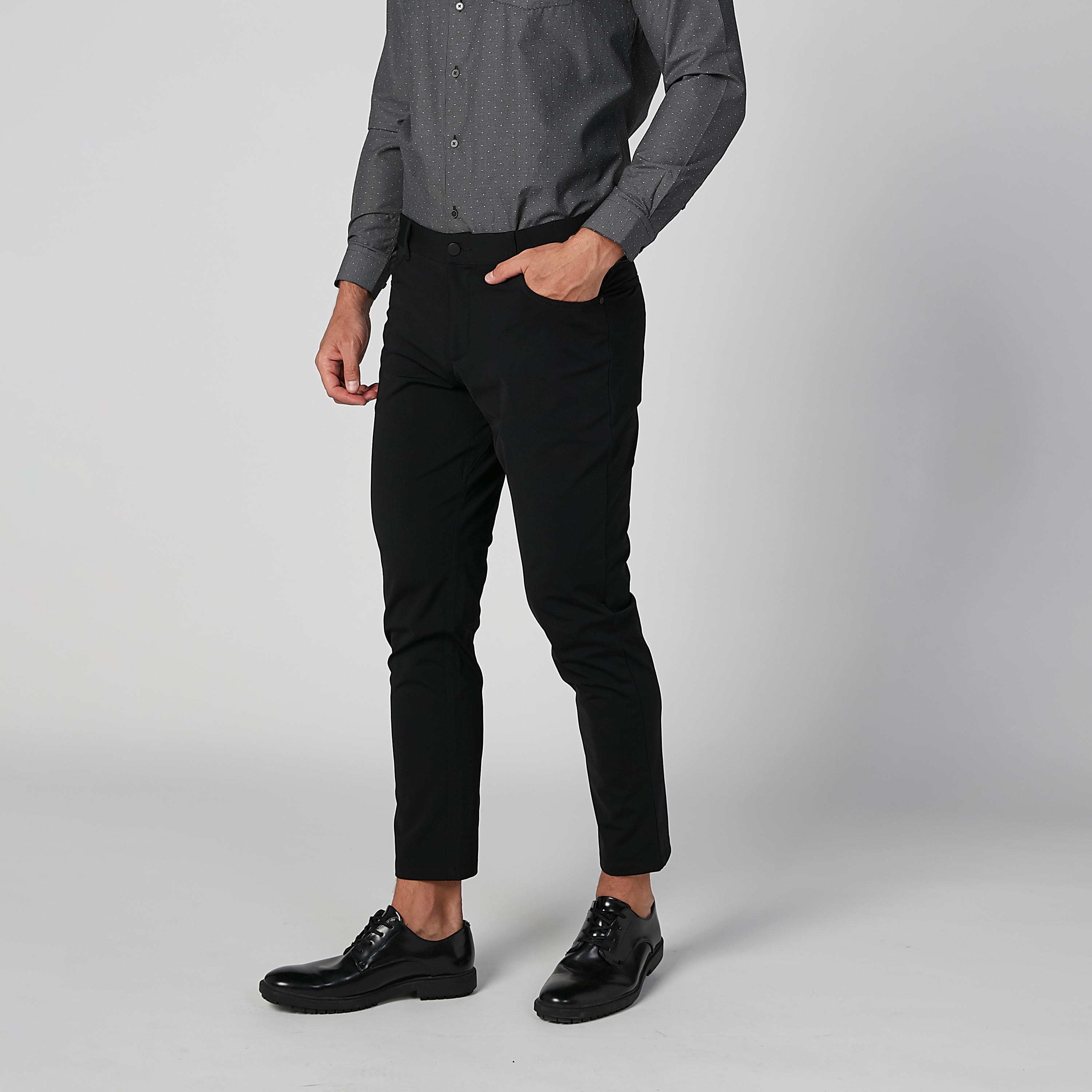 Skinny Fit Solid Trousers with Pocket Detail-men-clothing-bottoms-trousersandchinos-trousers-image-6