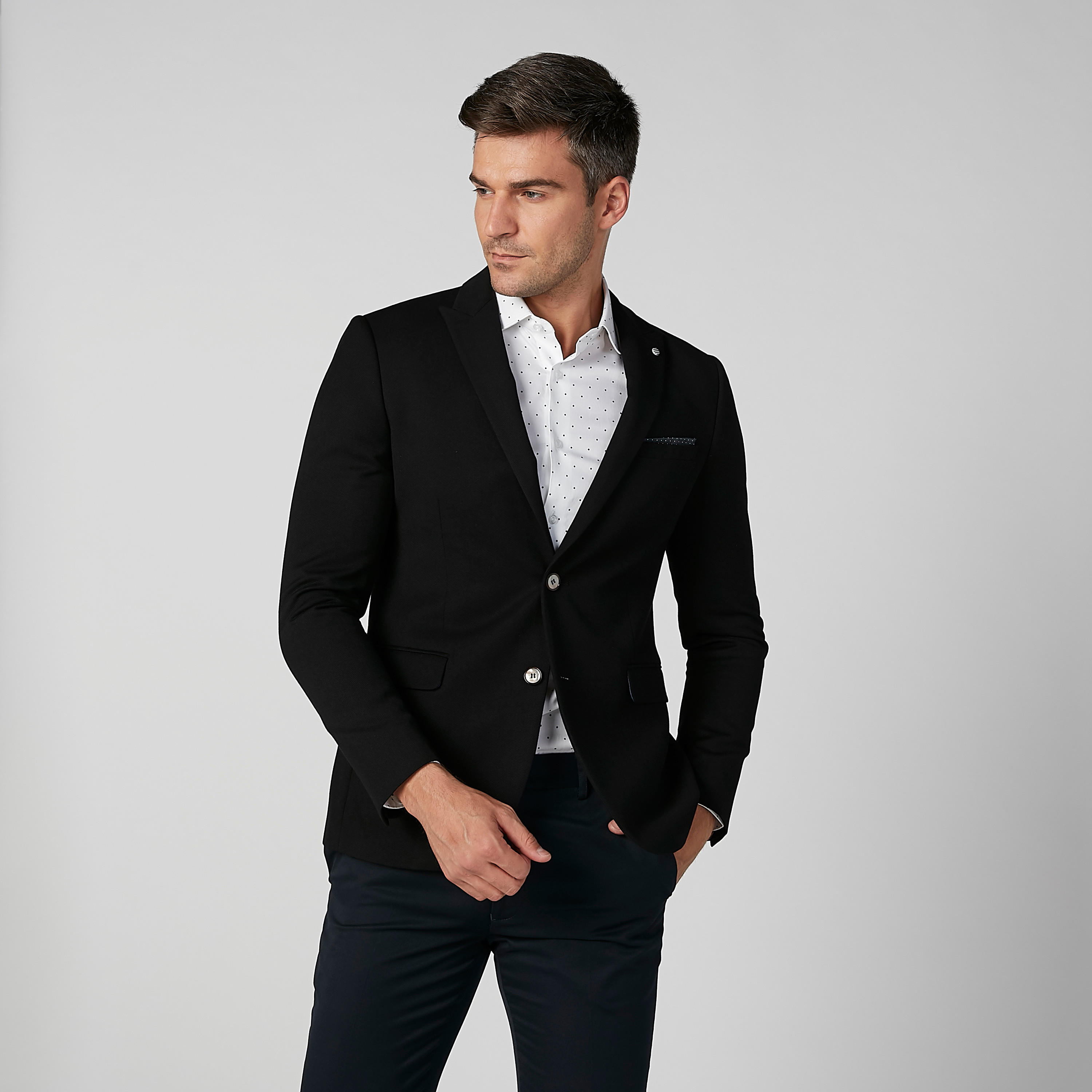 Slim Fit Plain Formal Blazer with Notched Lapel and Flap Pockets-men-winterwear-jacketsandblazers-image-1
