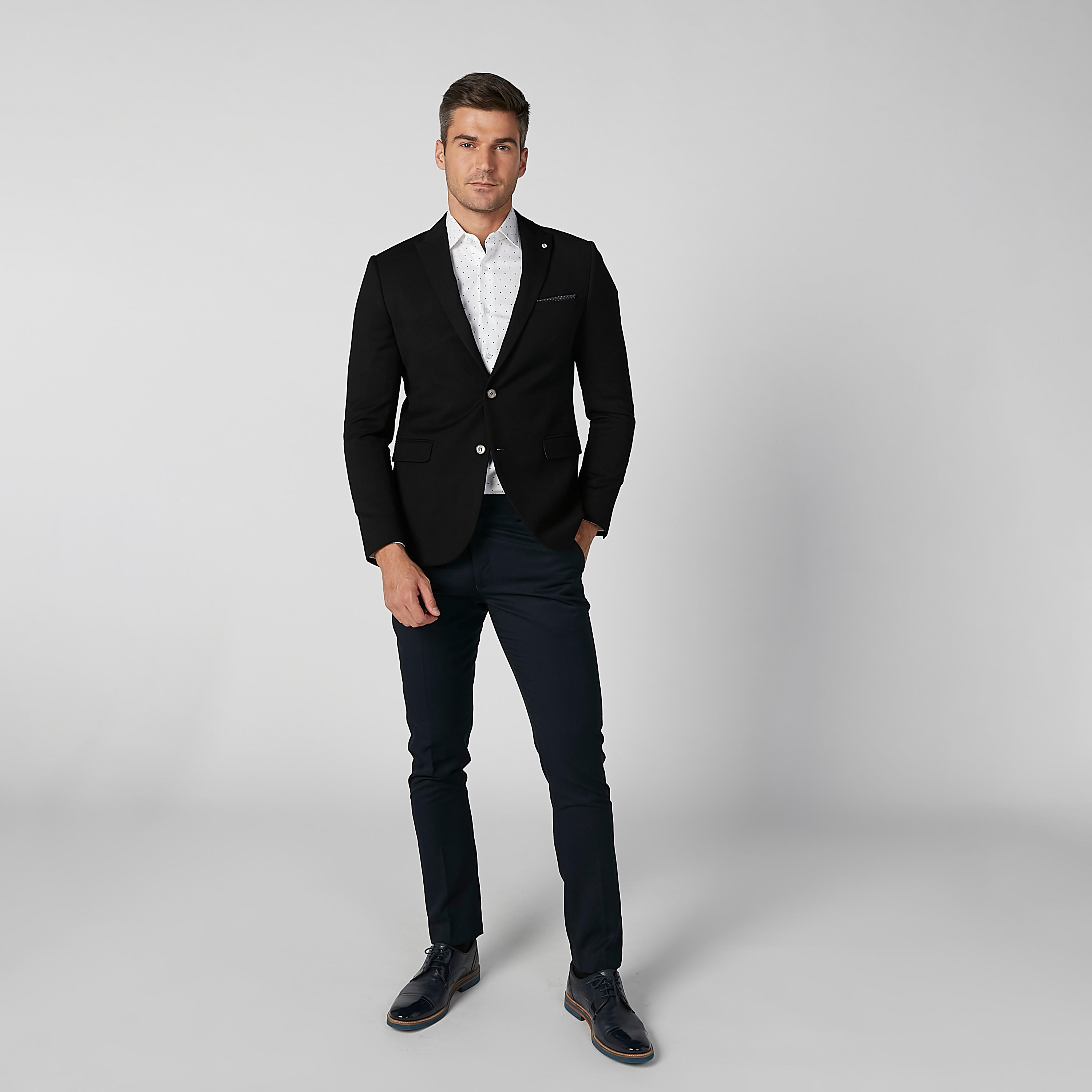 Slim Fit Plain Formal Blazer with Notched Lapel and Flap Pockets-men-winterwear-jacketsandblazers-image-6
