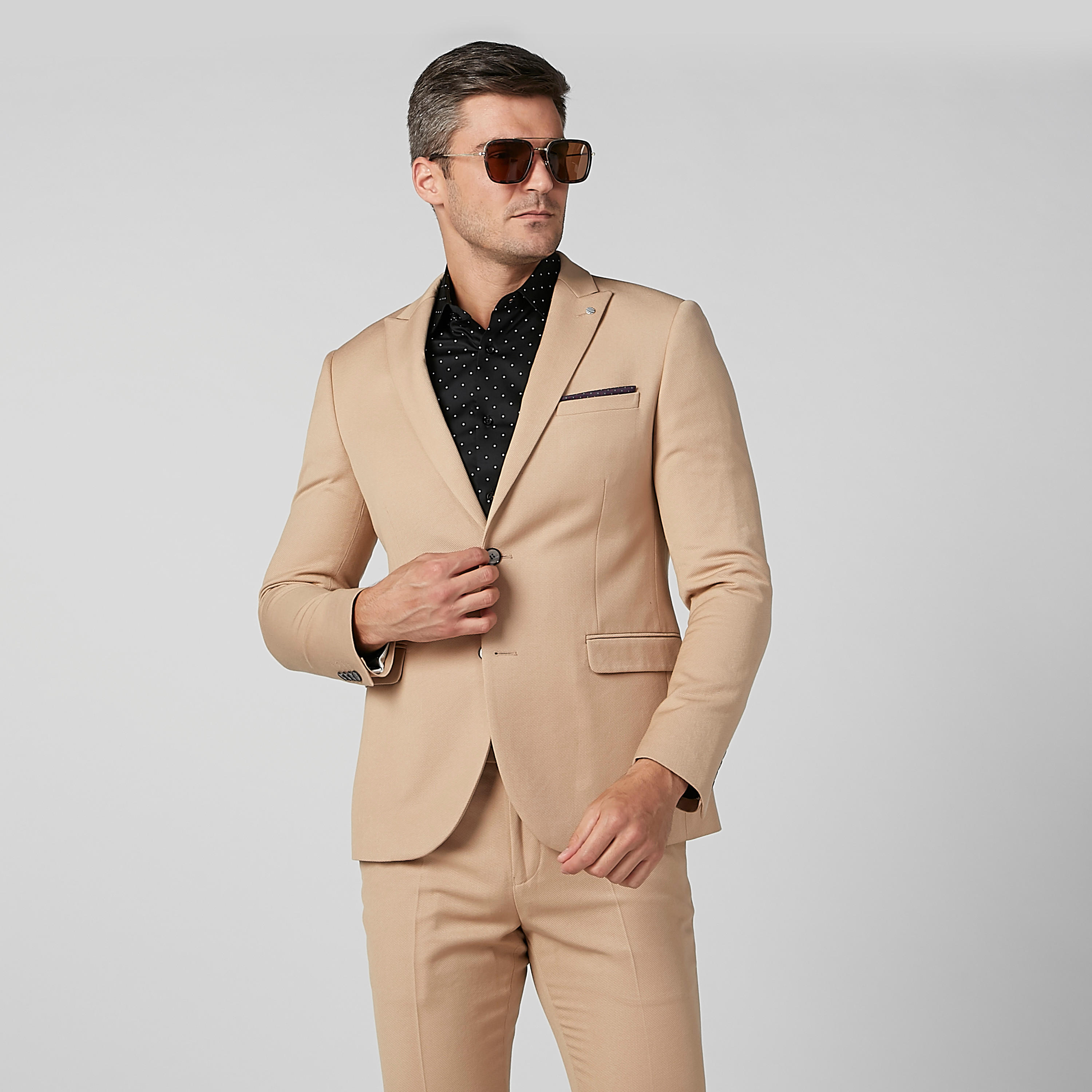 بليزر رسمي بارز الملمس بقصّة سليم وجيوب بطيّة-men-winterwear-jacketsandblazers-image-2