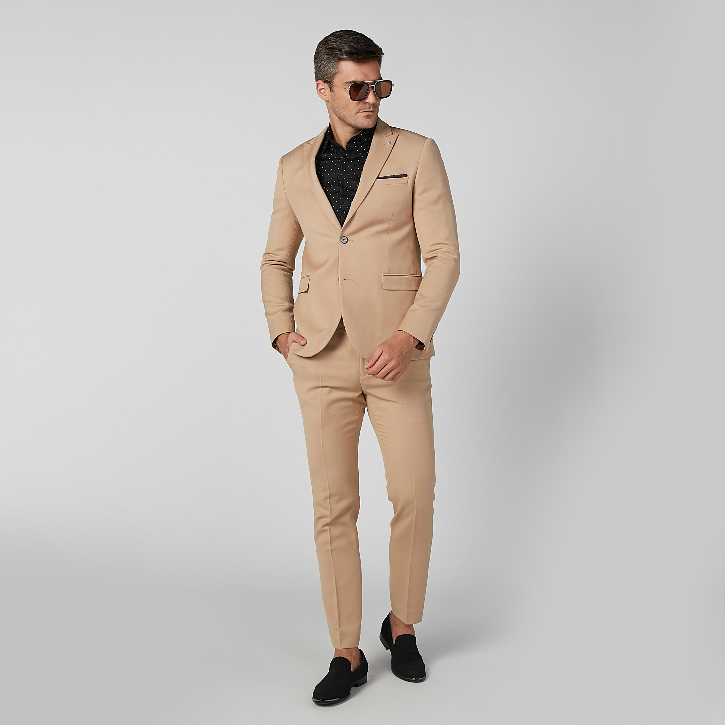 بليزر رسمي بارز الملمس بقصّة سليم وجيوب بطيّة-men-winterwear-jacketsandblazers-image-1